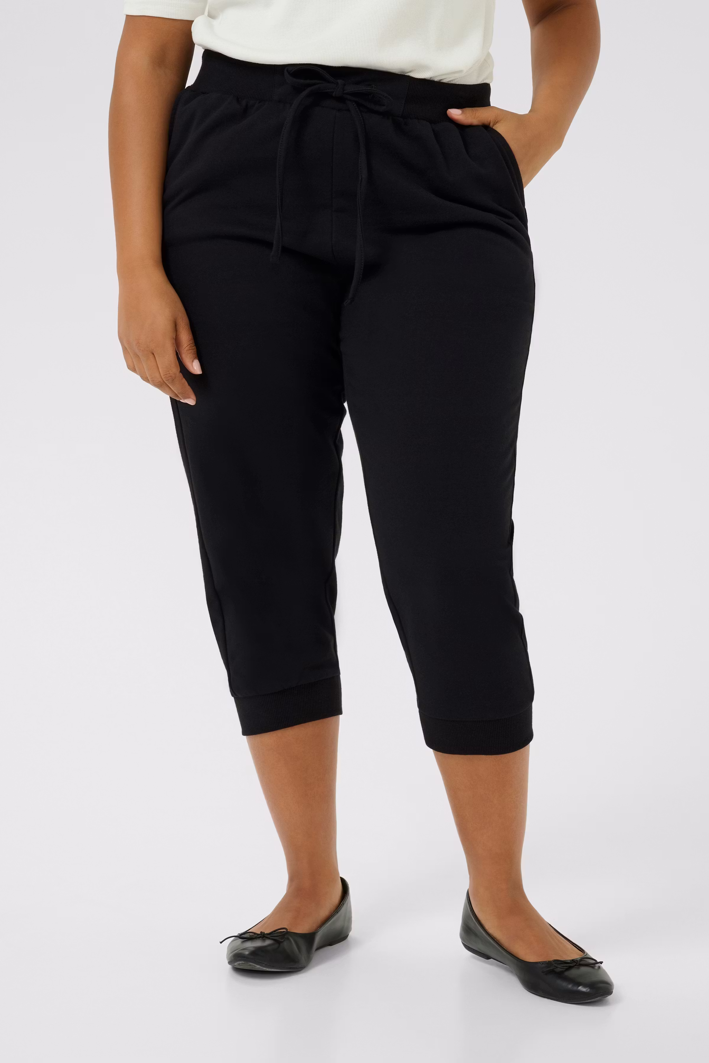 KCann Bukser LOOKBOOK FRONT 10583543-100121