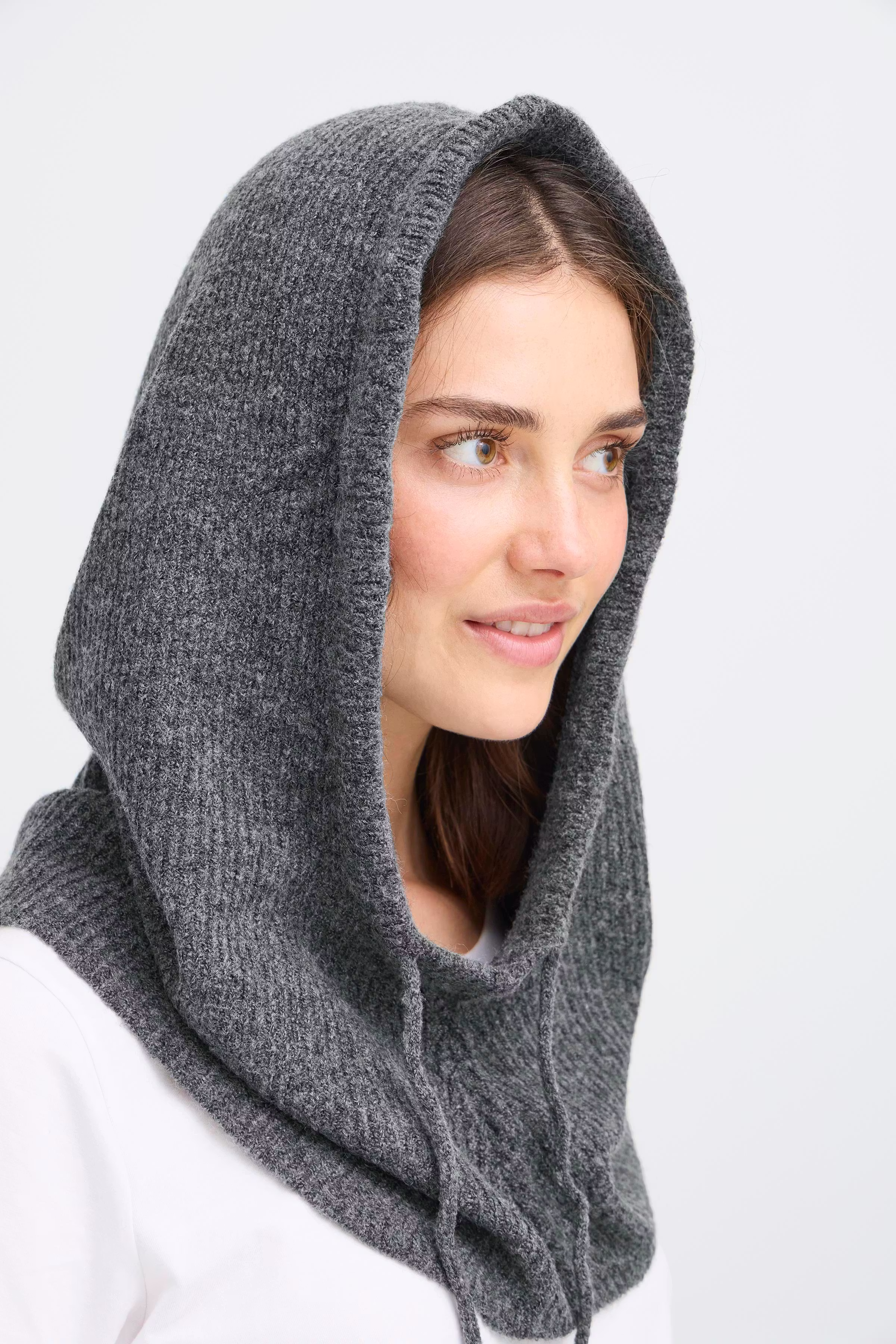 FRHAYES Hood LOOKBOOK FRONT 20617497-1806011