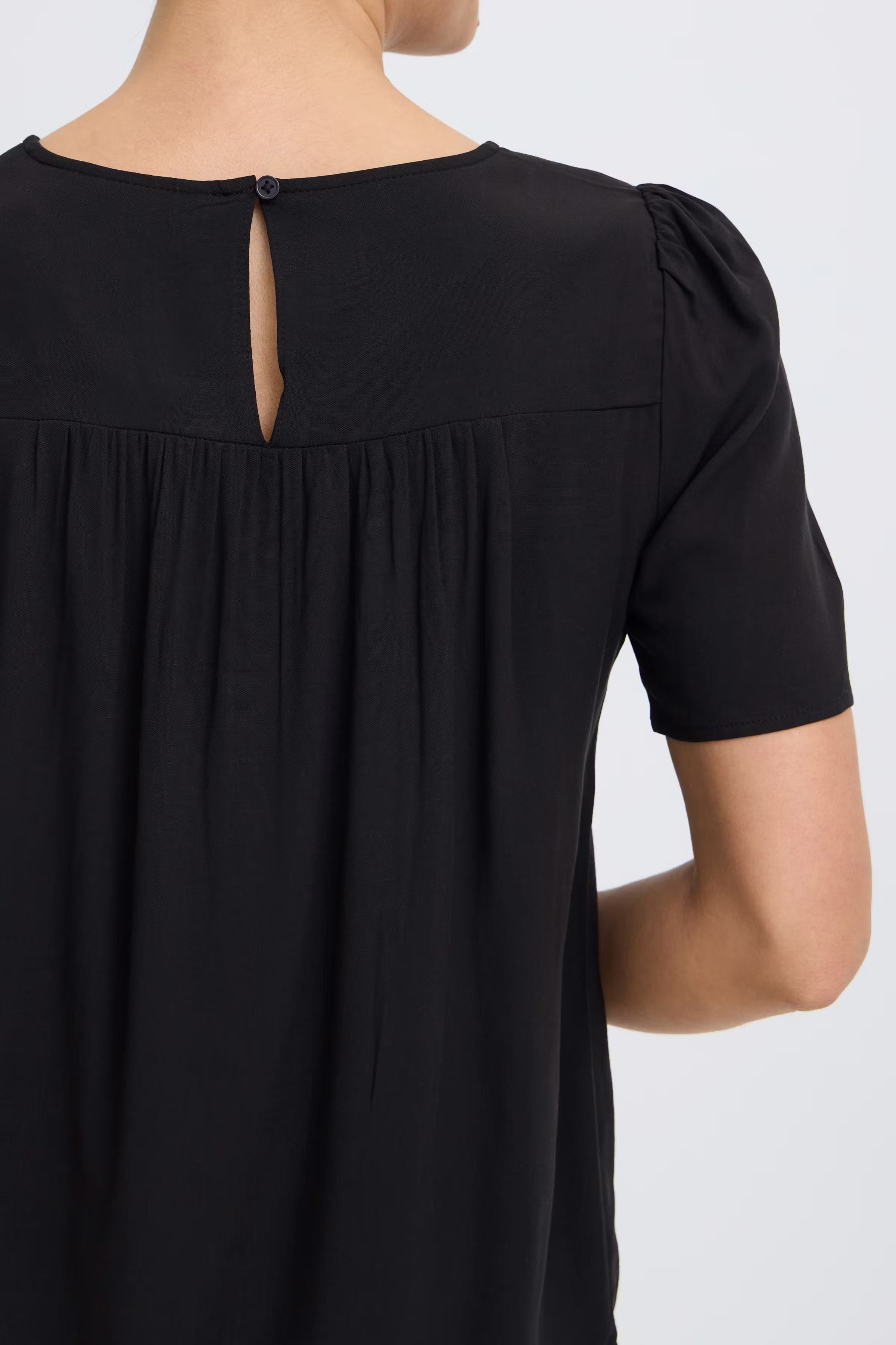 BYMMJOELLA Bluse LOOKBOOK DETAIL 20811222-200451