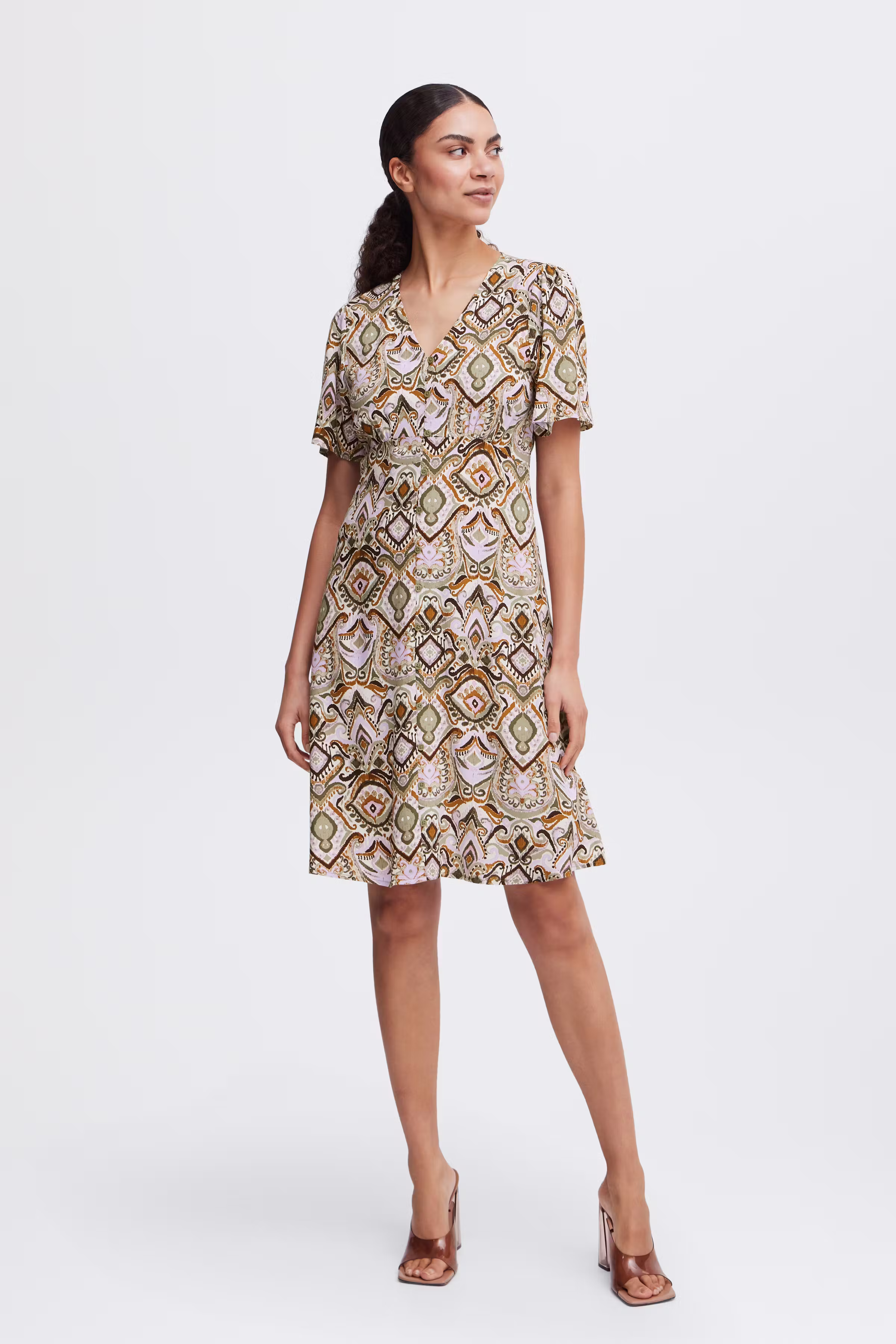 BYMMJOELLA Kjole LOOKBOOK FRONT 20814532-202952