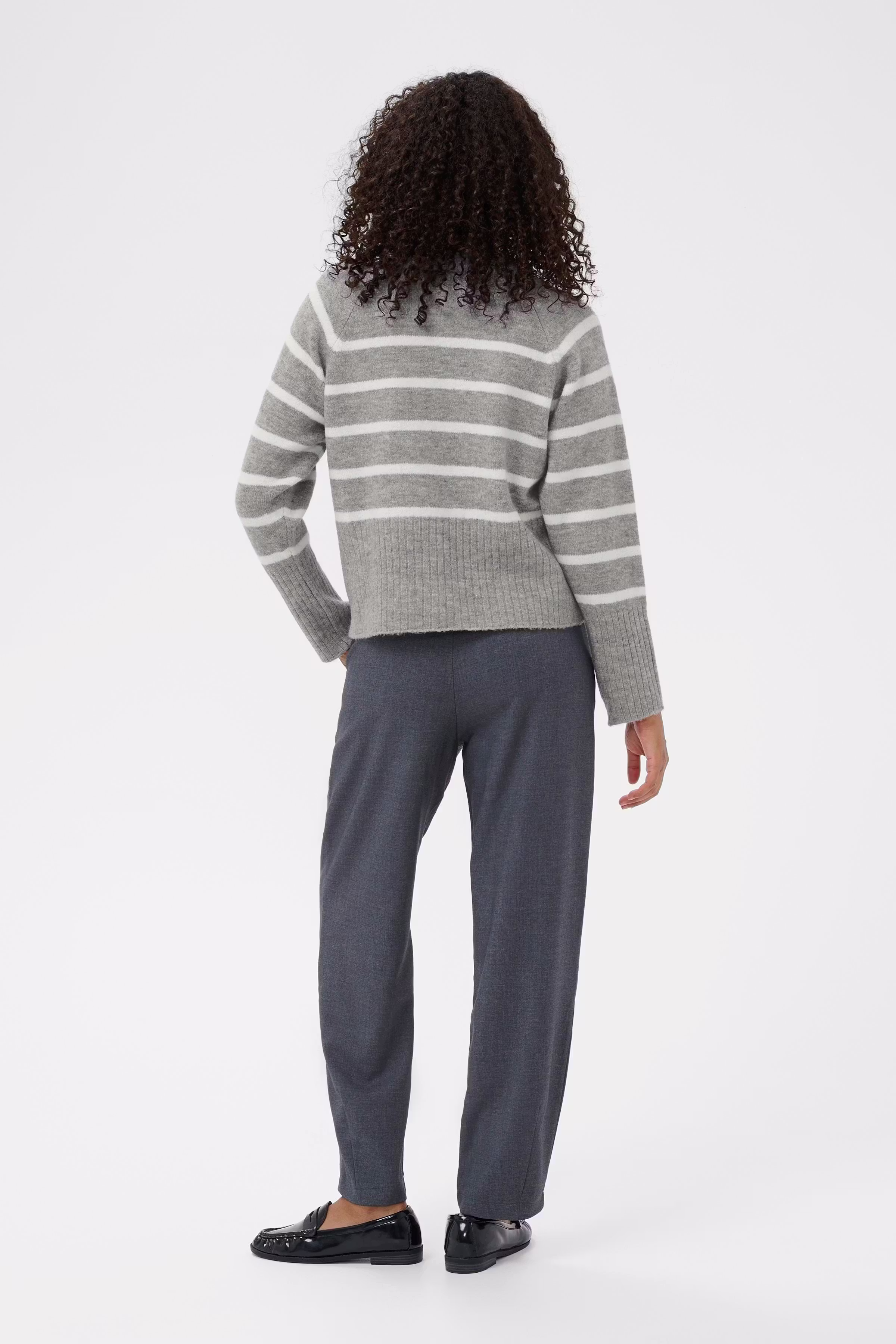 KAerin Pullover LOOKBOOK BACK 10510939-108599