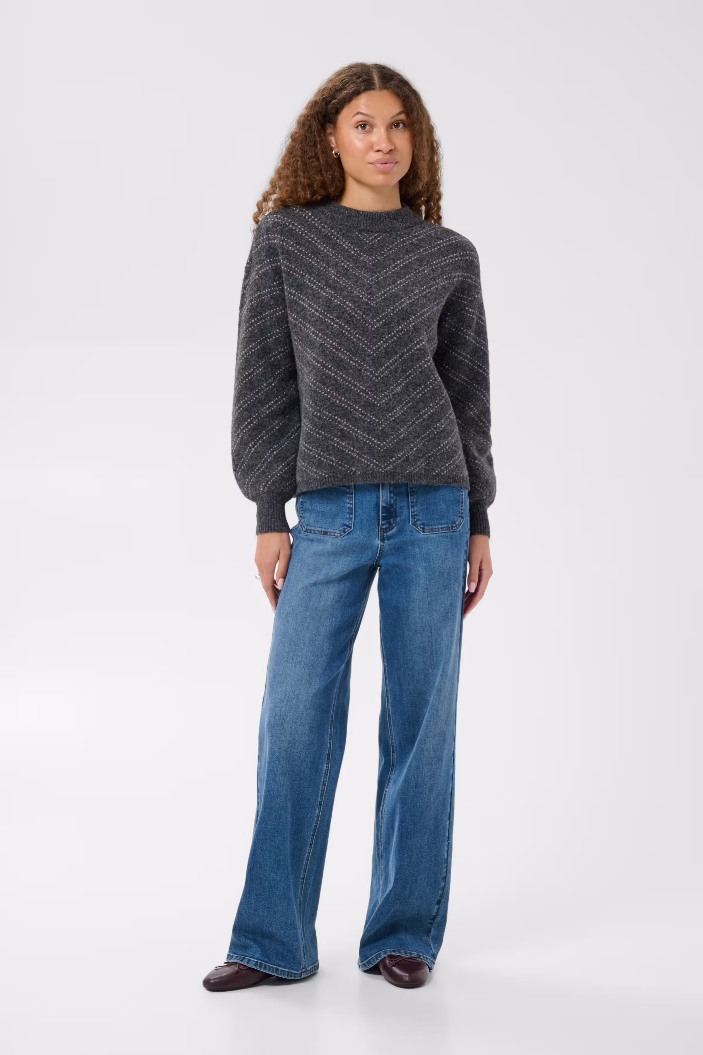 KAhillery Pullover LOOKBOOK FRONT 10512562-1000114