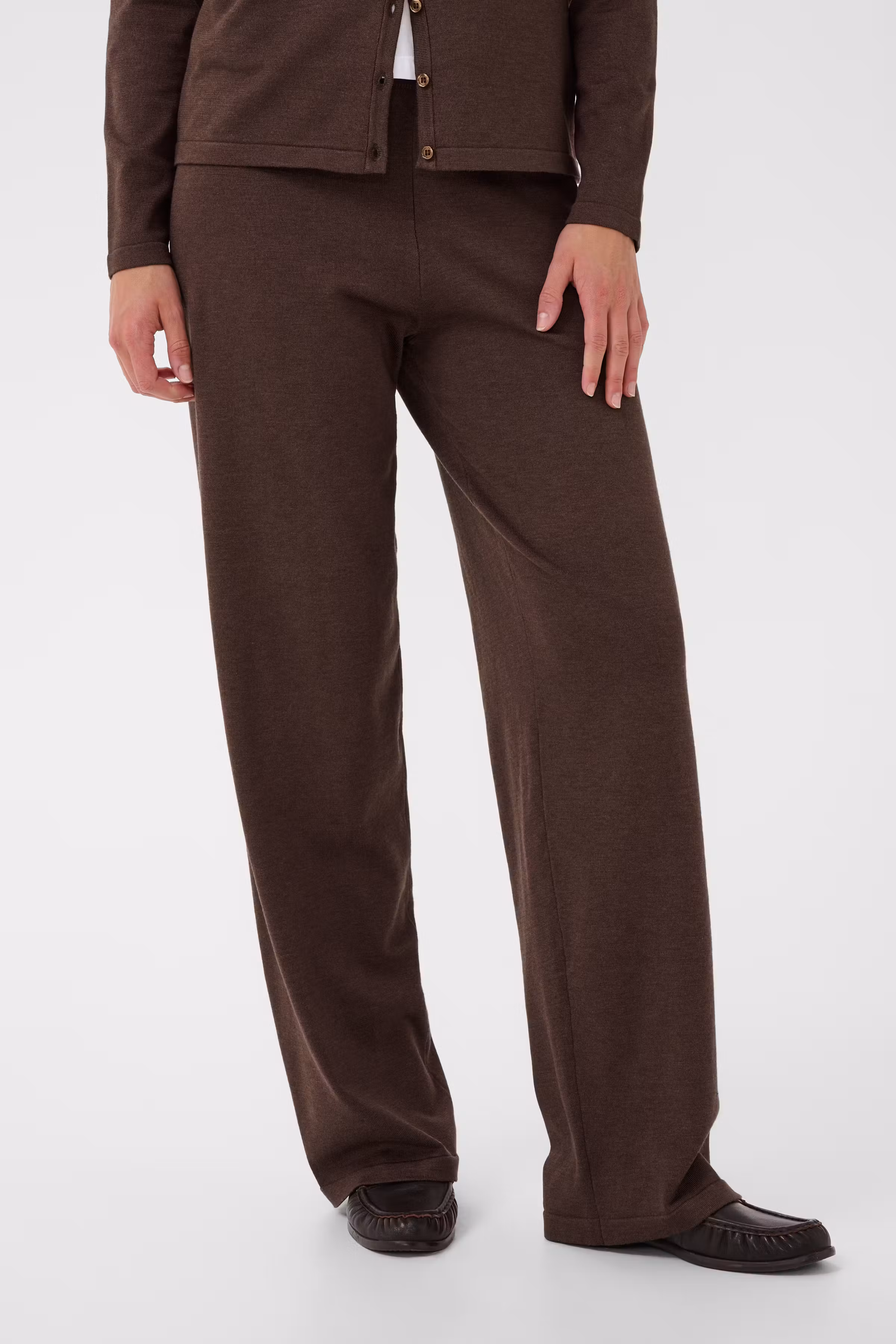 MilaSZ Broek LOOKBOOK FRONT 30511095-1910151