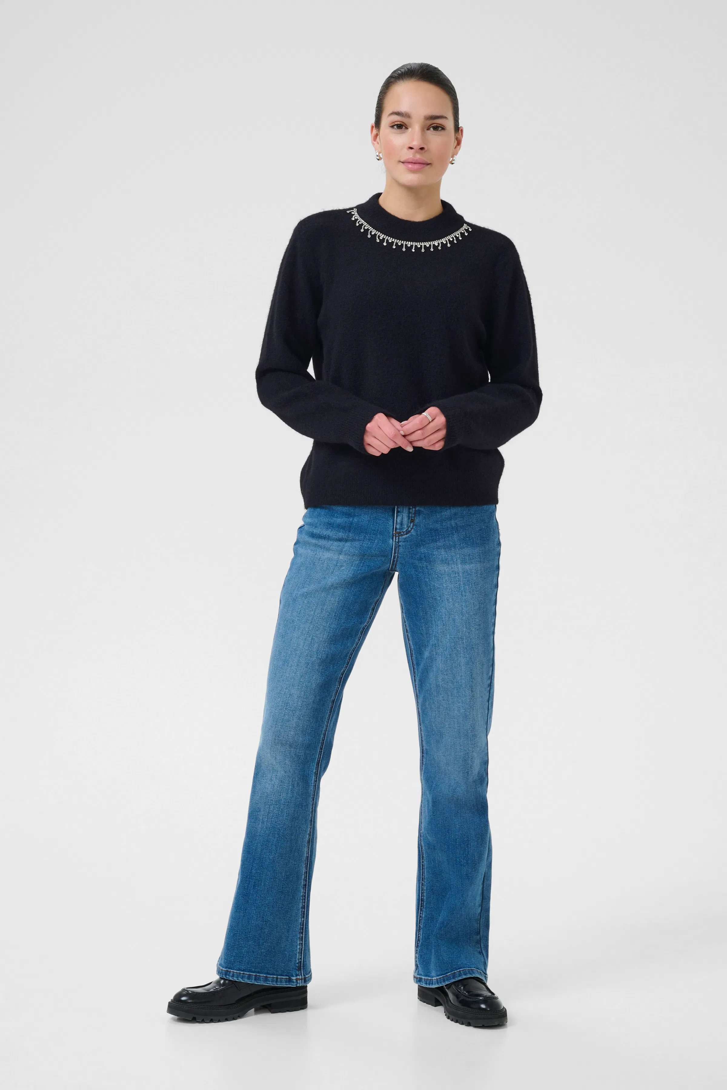 KAroxy Pullover LOOKBOOK FRONT 10510623-106822