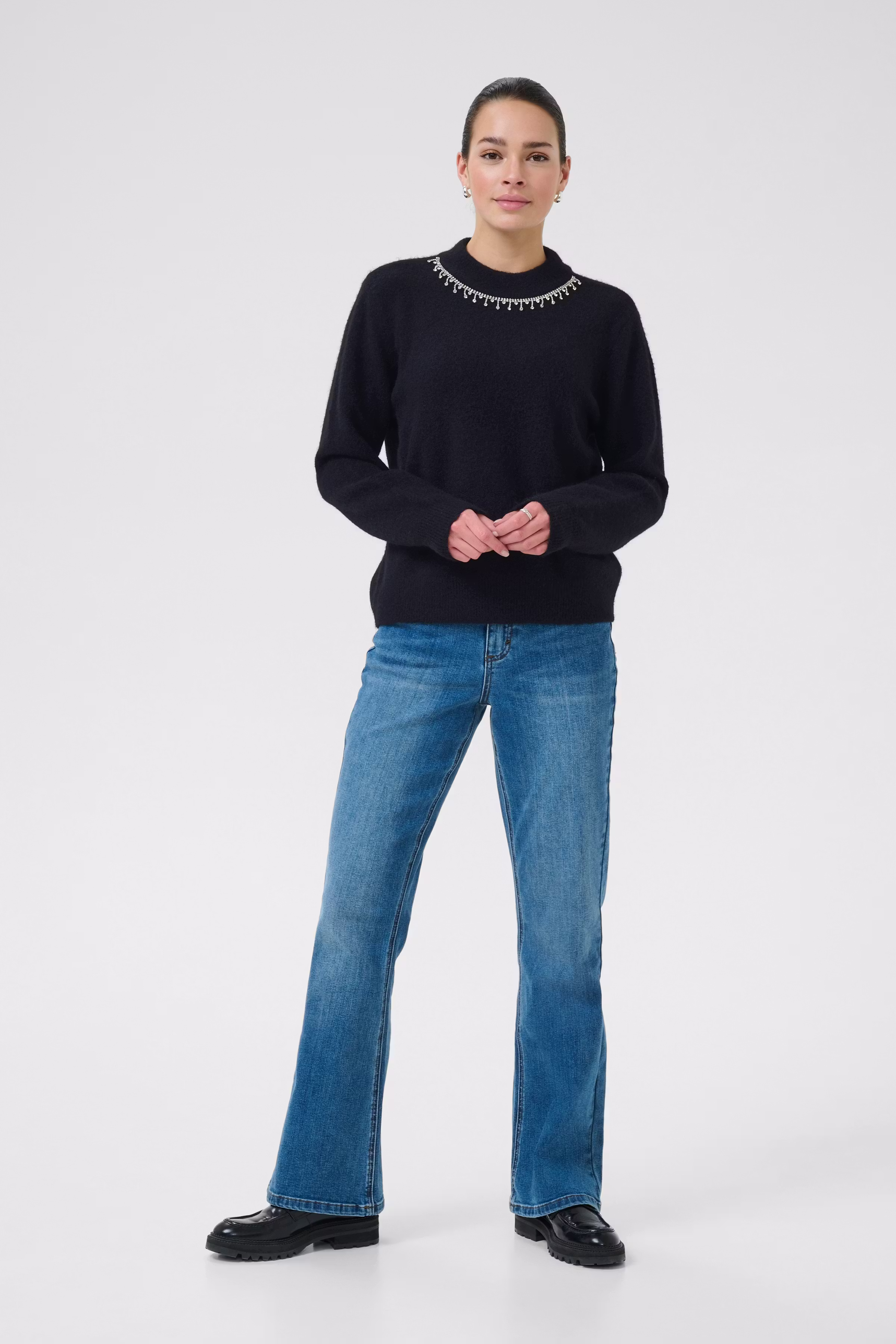 KAroxy Pullover LOOKBOOK FRONT 10510623-106822