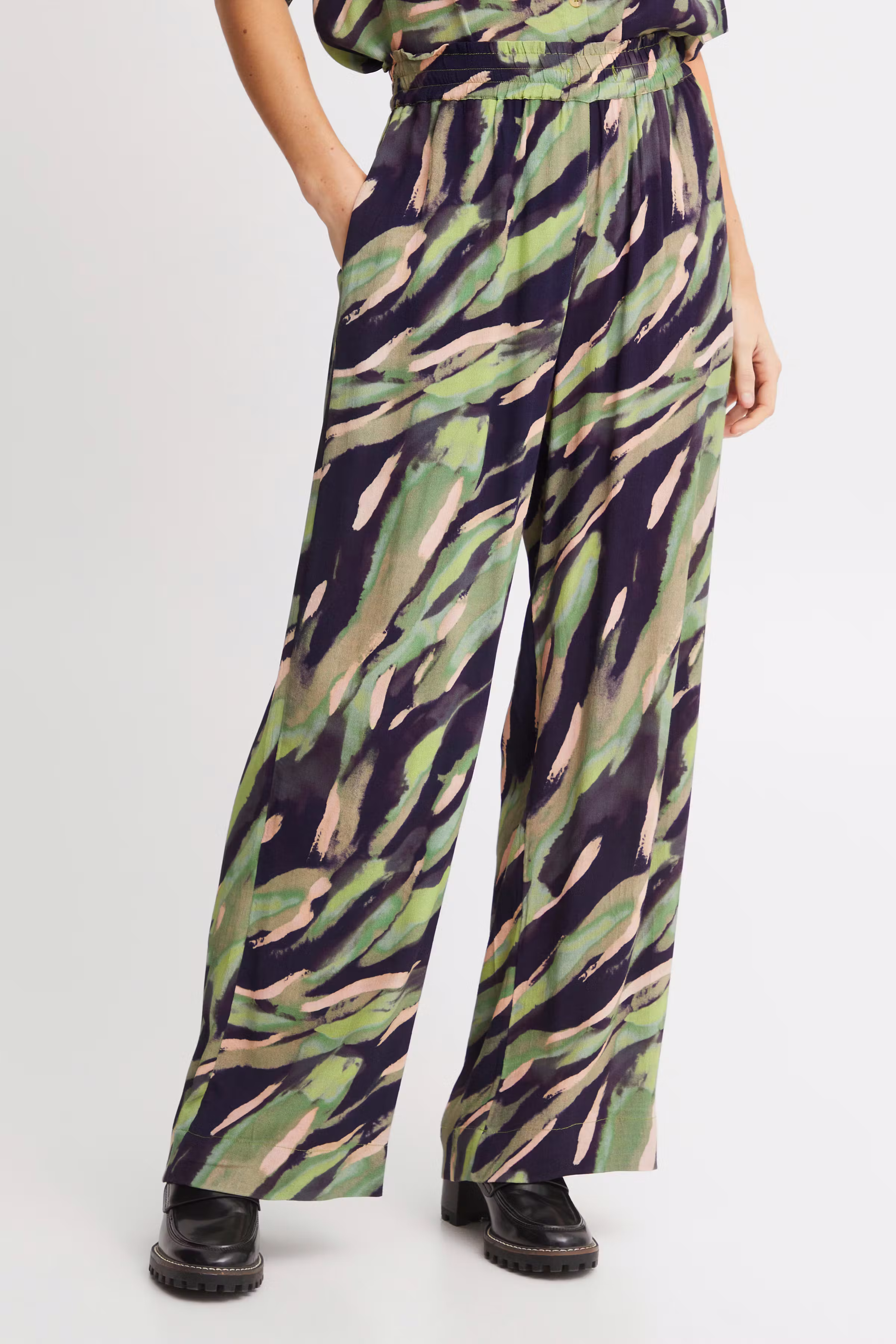 FRKAIYA Broek LOOKBOOK FRONT 20612054-201937