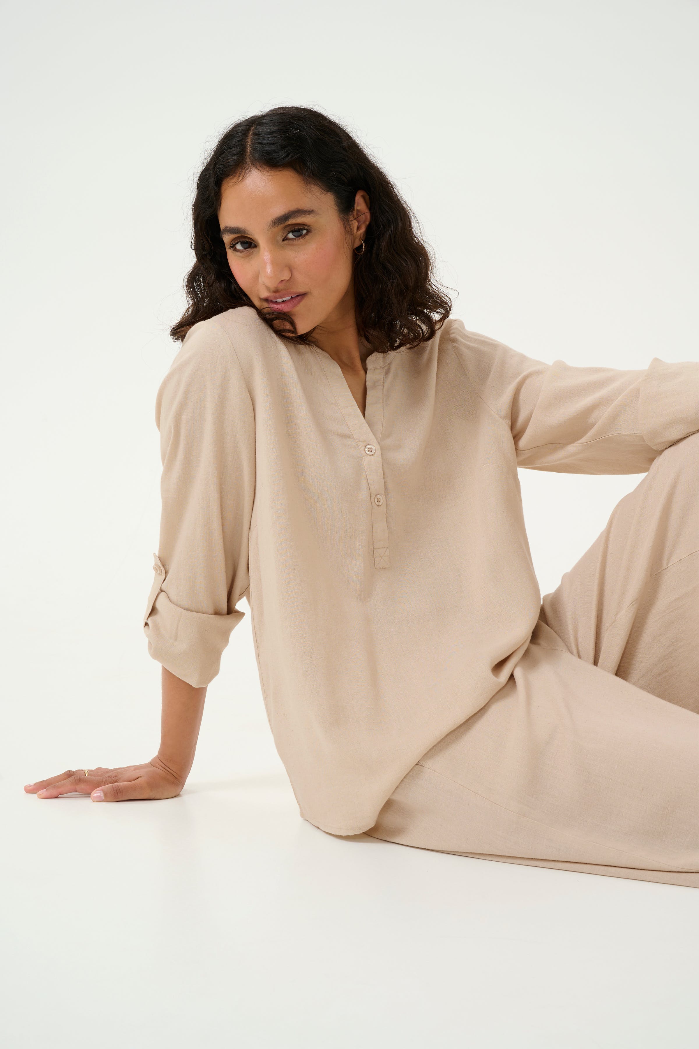 KAmilia Blouse LOOKBOOK DETAIL 10508313-151305