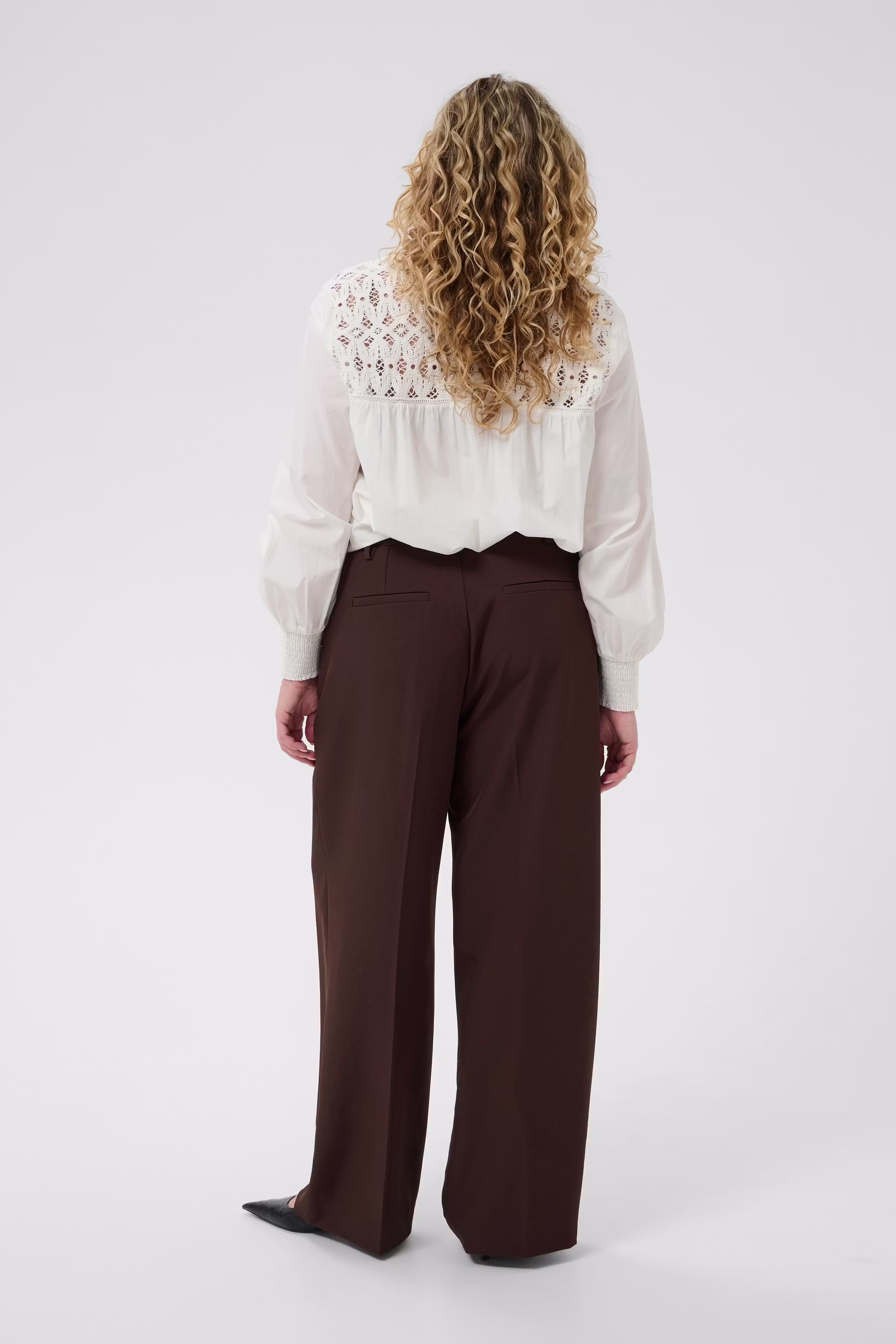 KCluma Hose LOOKBOOK BACK 10584284-190915