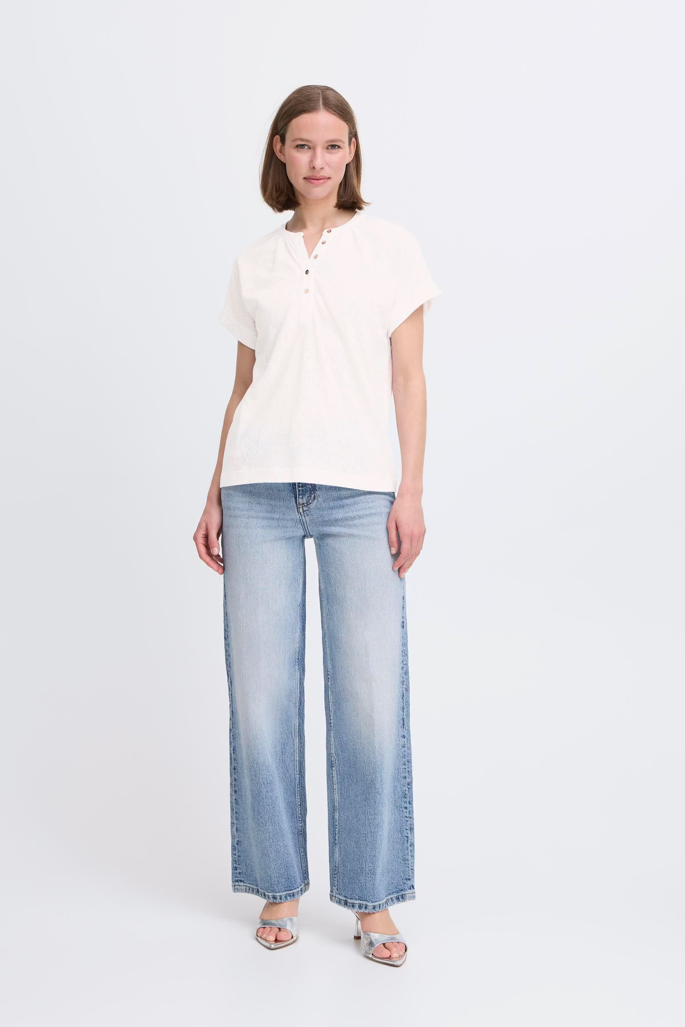 BYSIBILLE T-shirt LOOKBOOK FRONT 20816859-110601