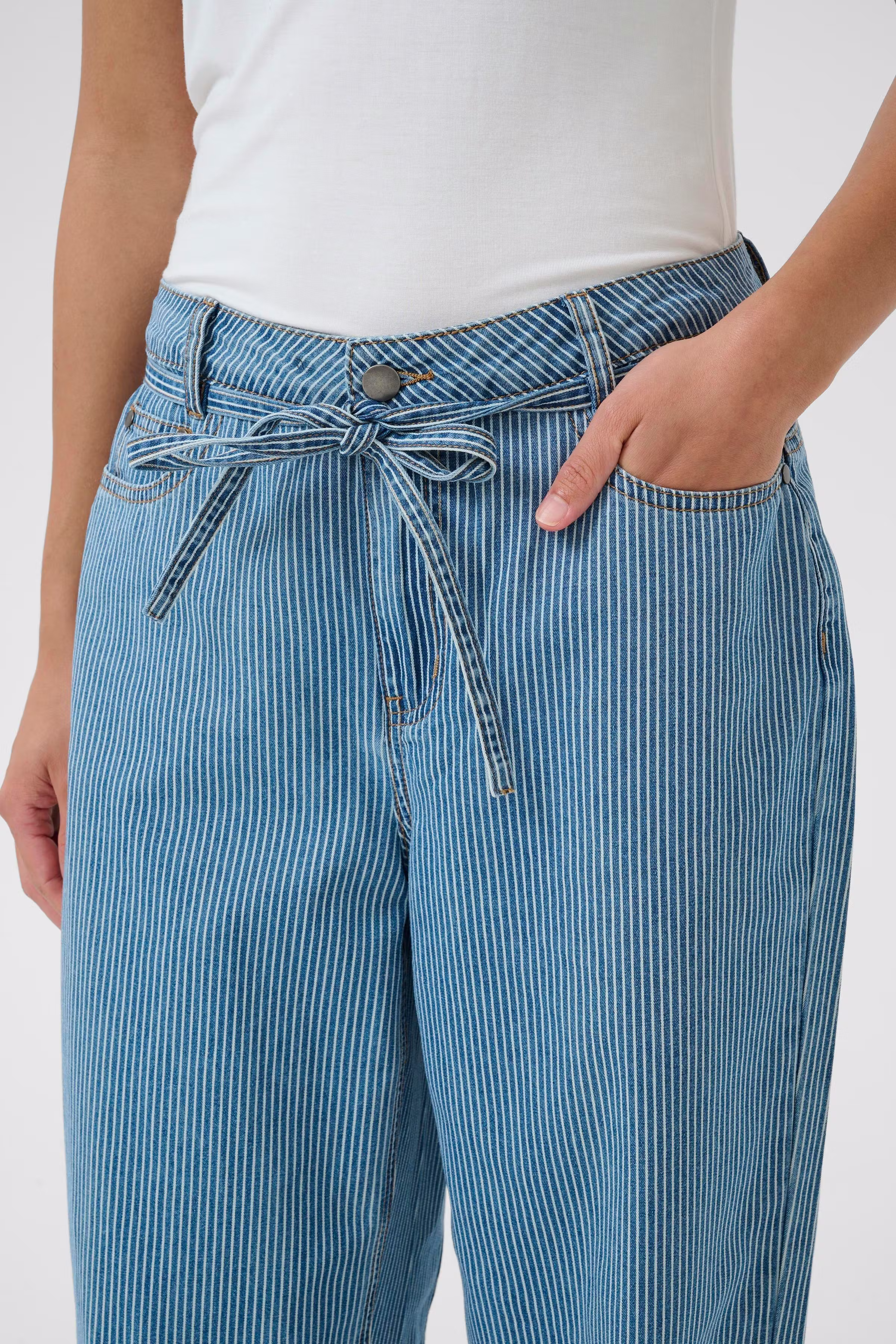 CUayna Hose LOOKBOOK DETAIL 50112790-109137