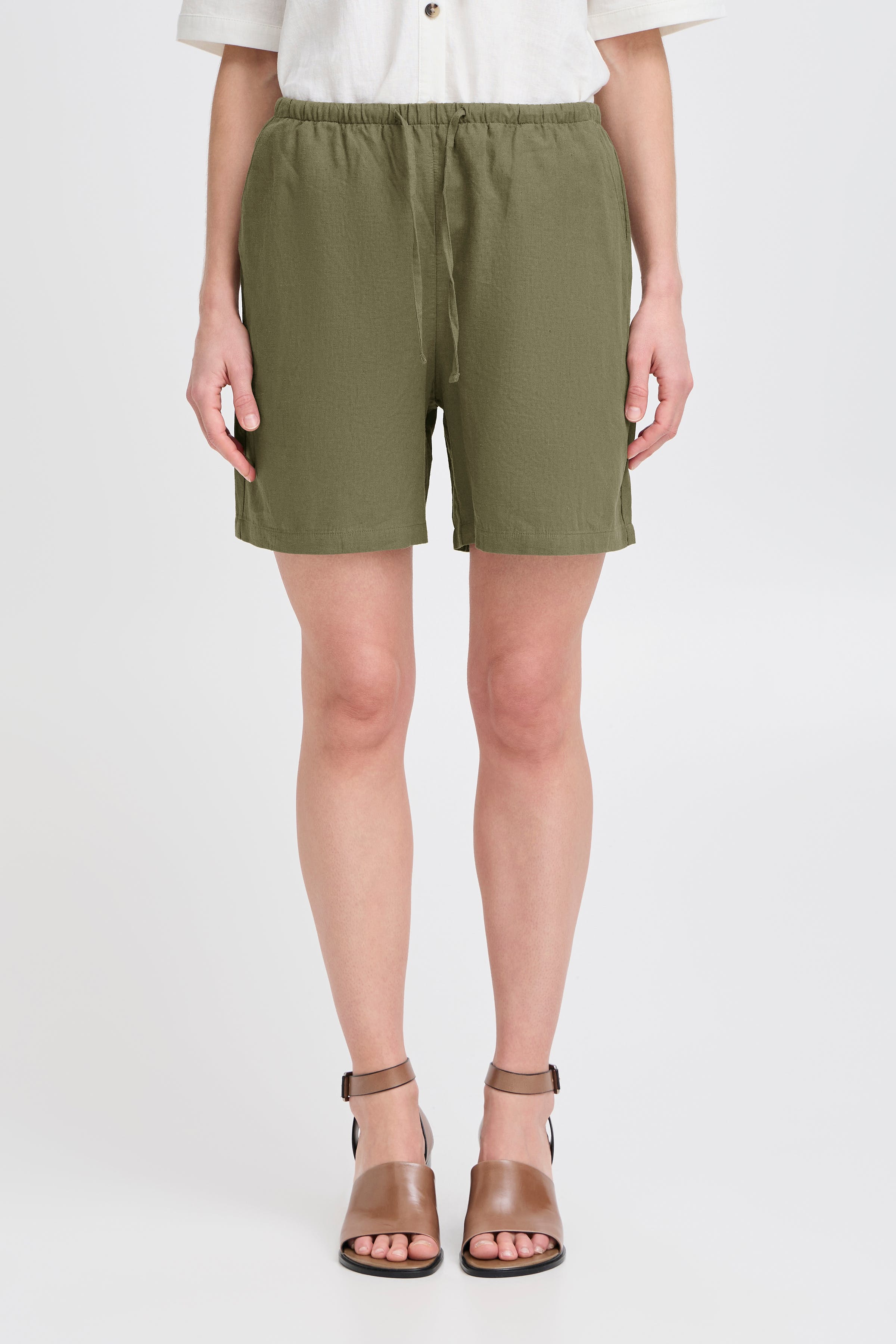 BYFALAKKA Shorts LOOKBOOK FRONT 20816607-190510