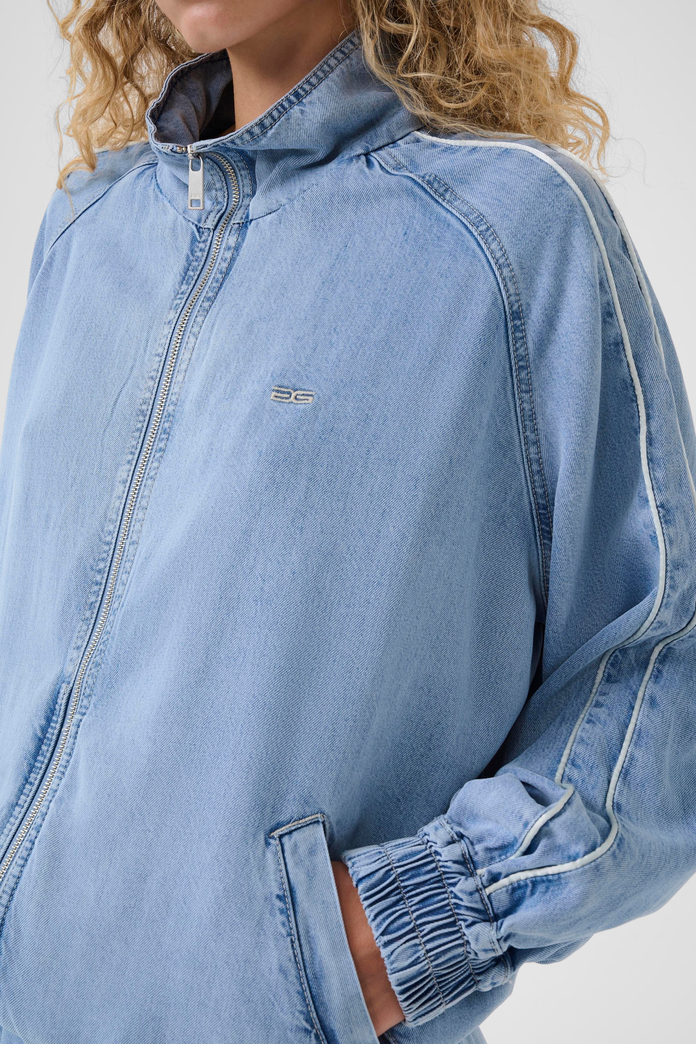 GZsea Track suit jacket LOOKBOOK DETAIL 10911024-109183