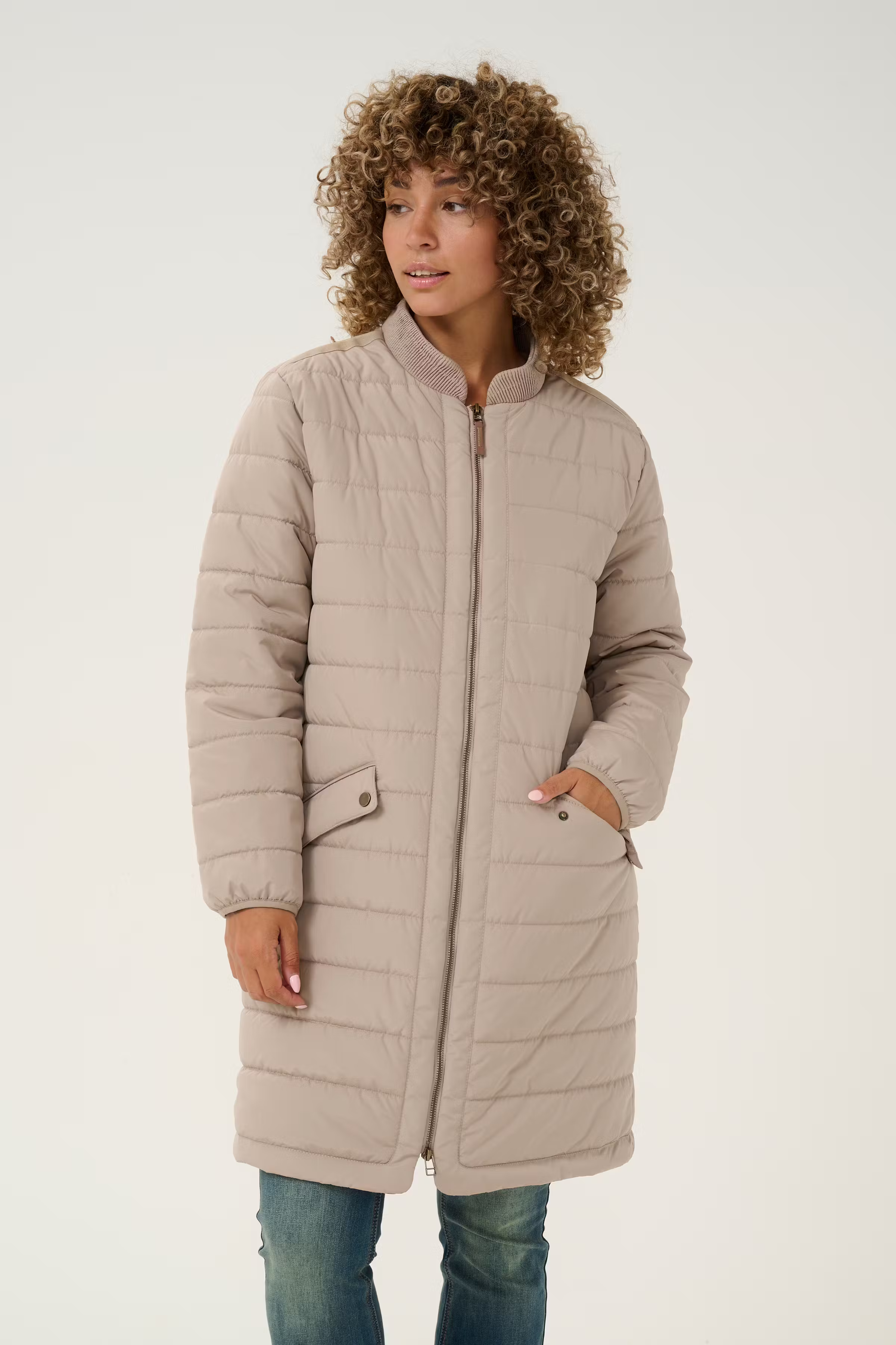 CRArwen Jacket LOOKBOOK FRONT 10613432-171312