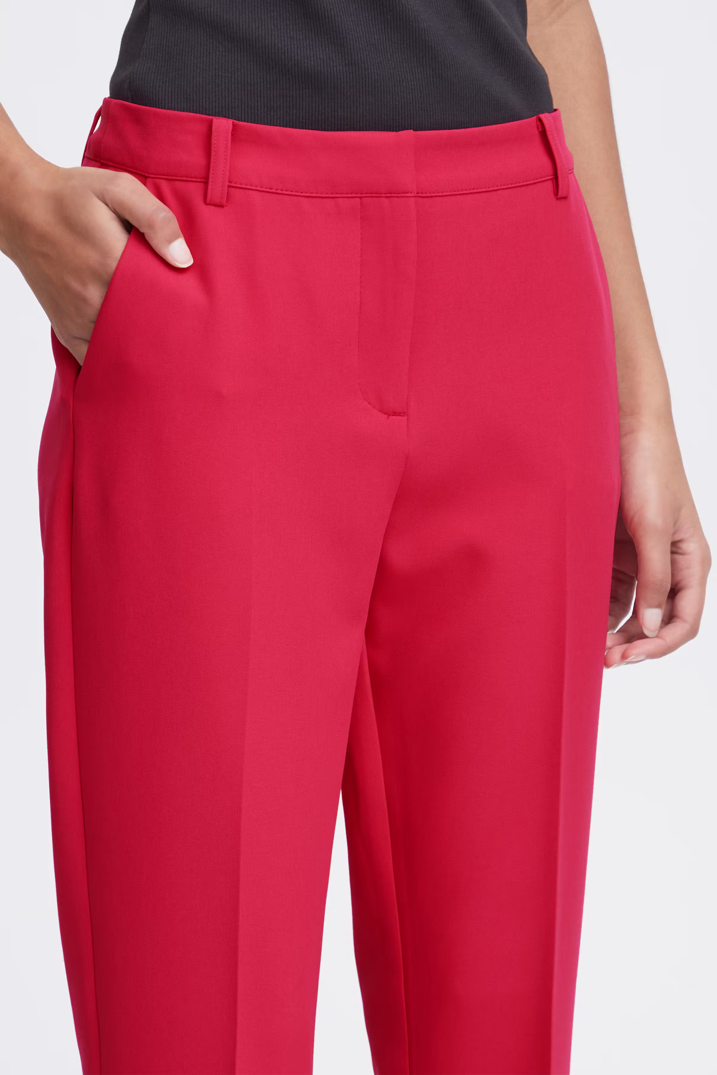 IHLEXI Trousers LOOKBOOK DETAIL 20111211-181951