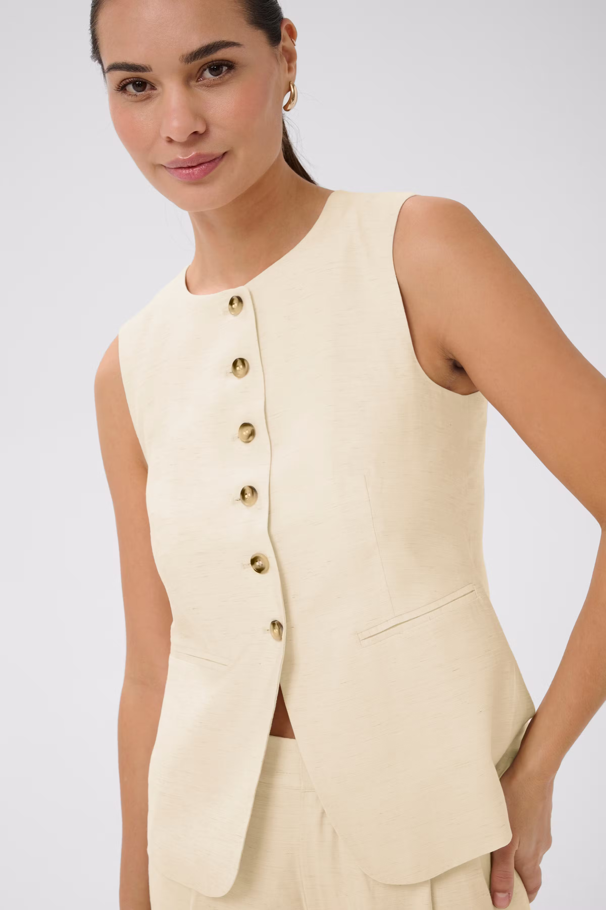 KAannetta Weste LOOKBOOK DETAIL 10511619-1513051