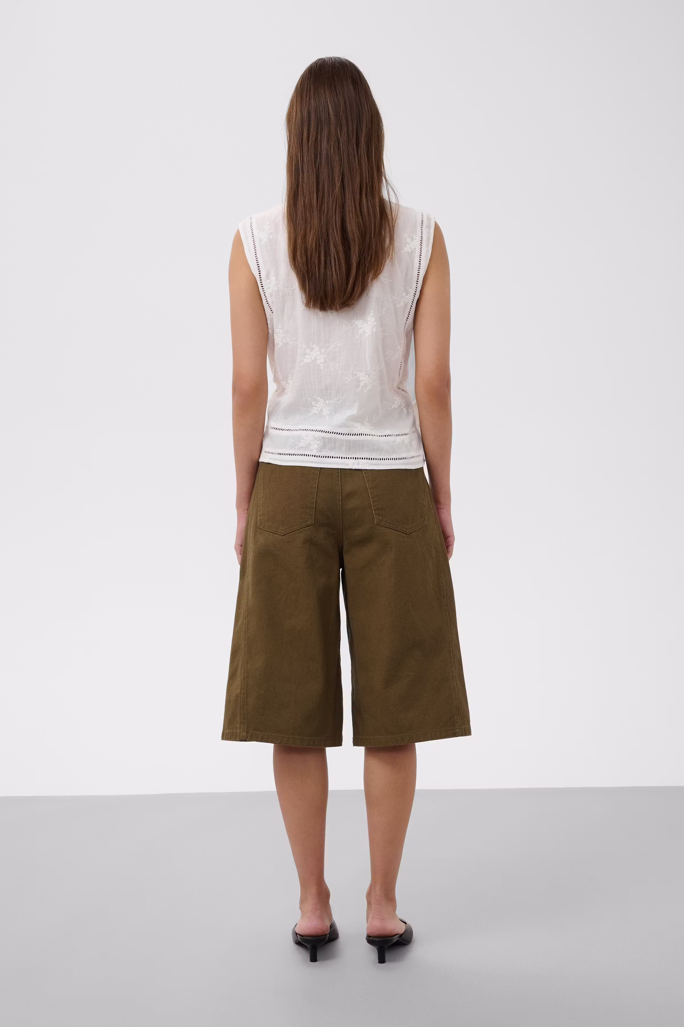 SLEmbla Top LOOKBOOK BACK 30409289-111001