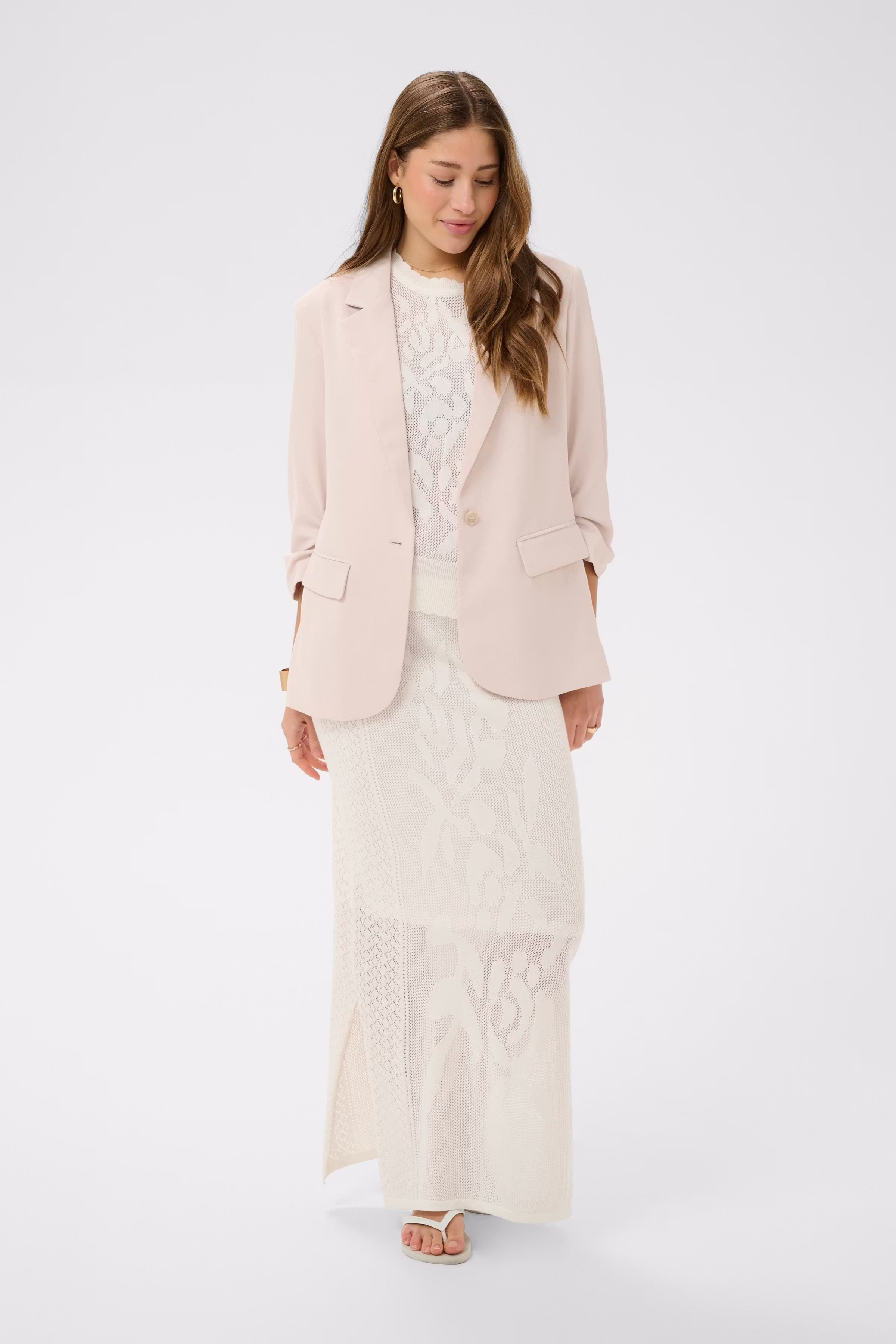 CRCan Blazer LOOKBOOK FRONT 10613975-130003