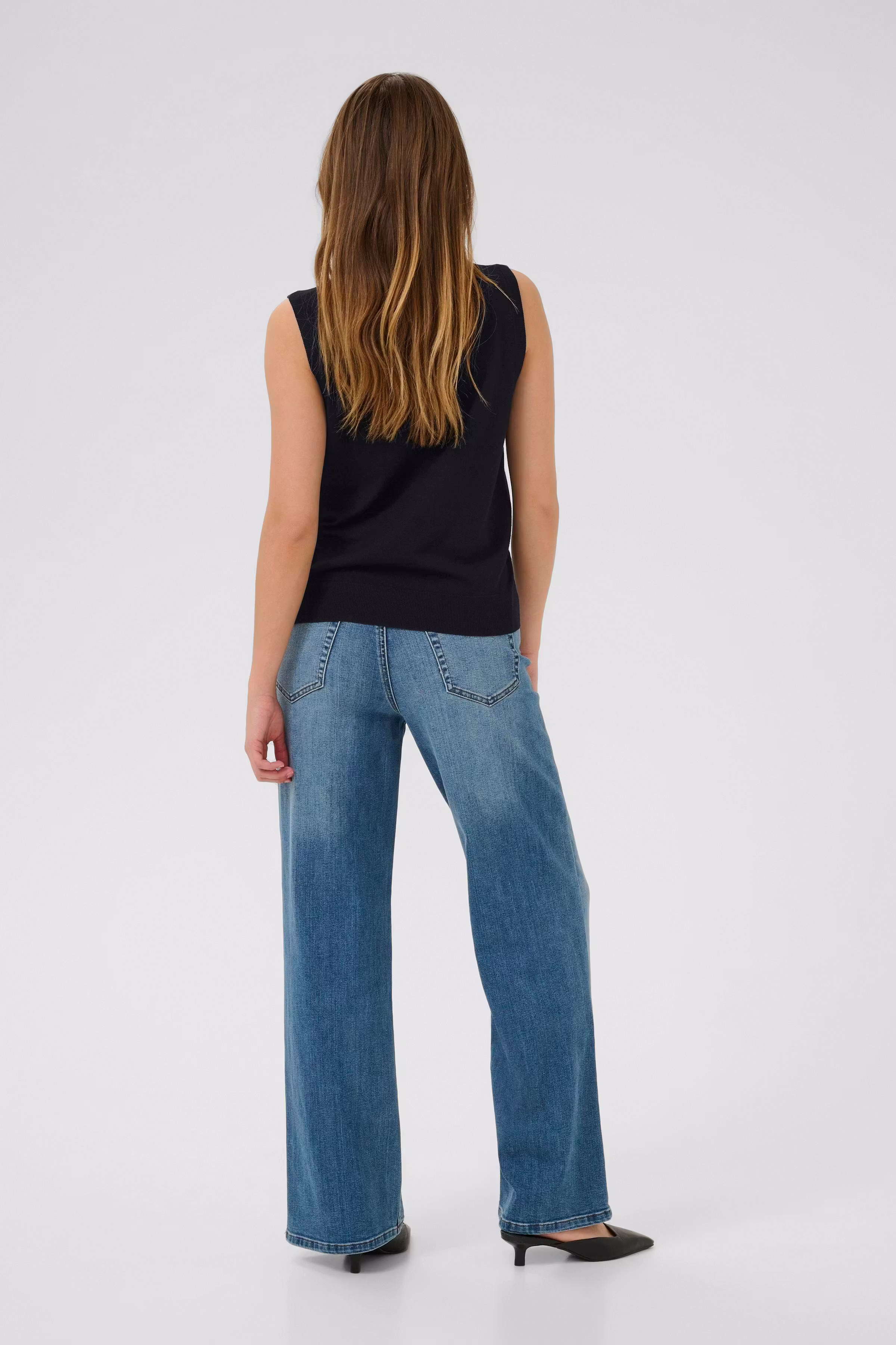 KAlizza Pullover LOOKBOOK BACK 10509232-100121