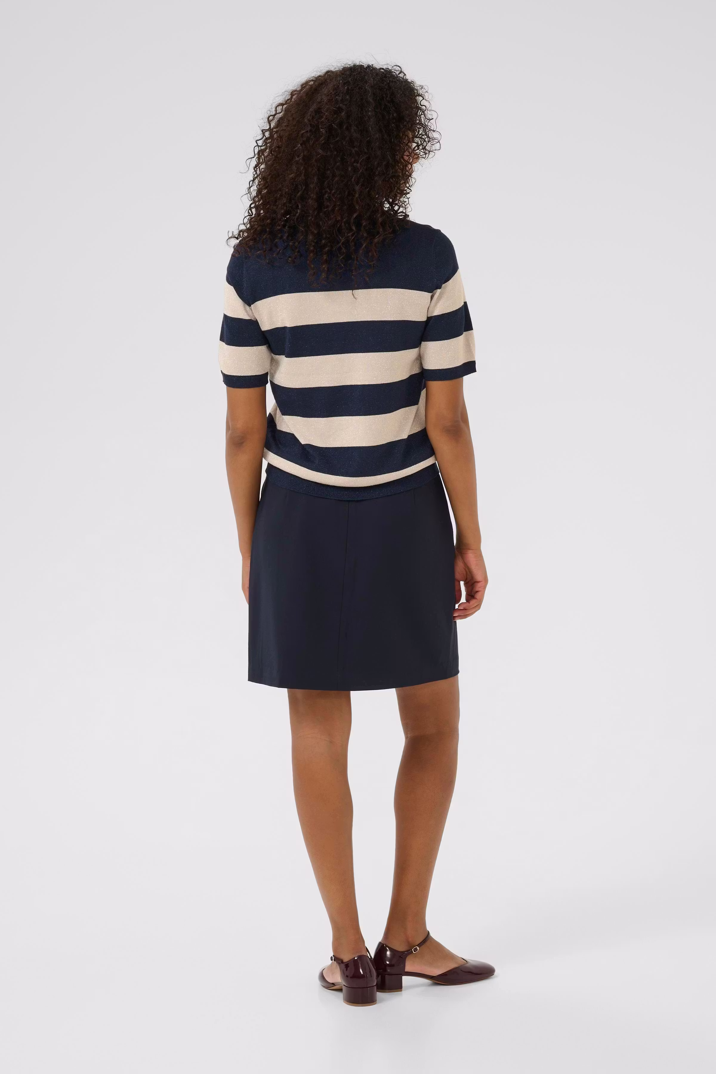 KAregina Pullover LOOKBOOK BACK 10510652-108285