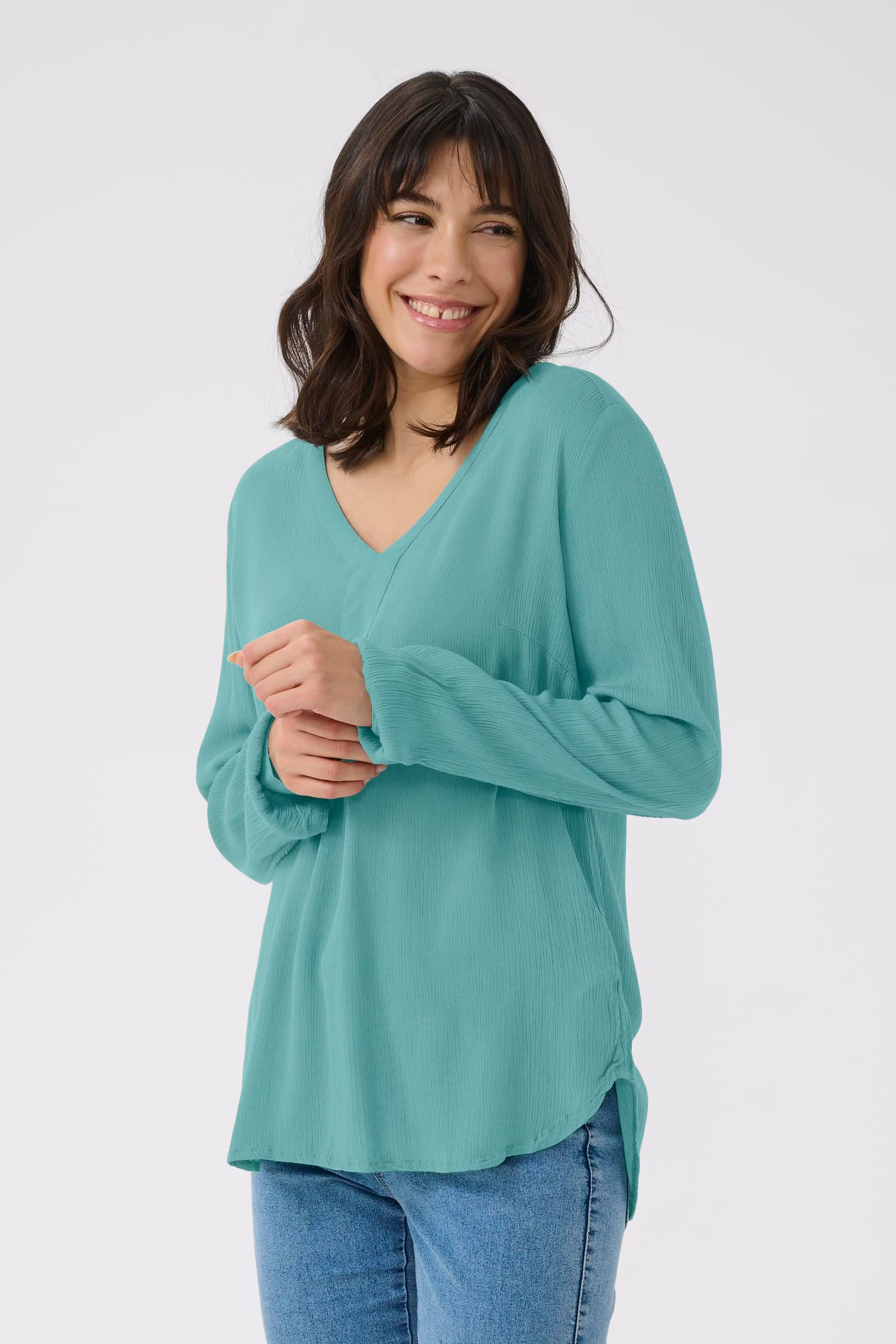 KAamber Blouse LOOKBOOK FRONT 501032-174919