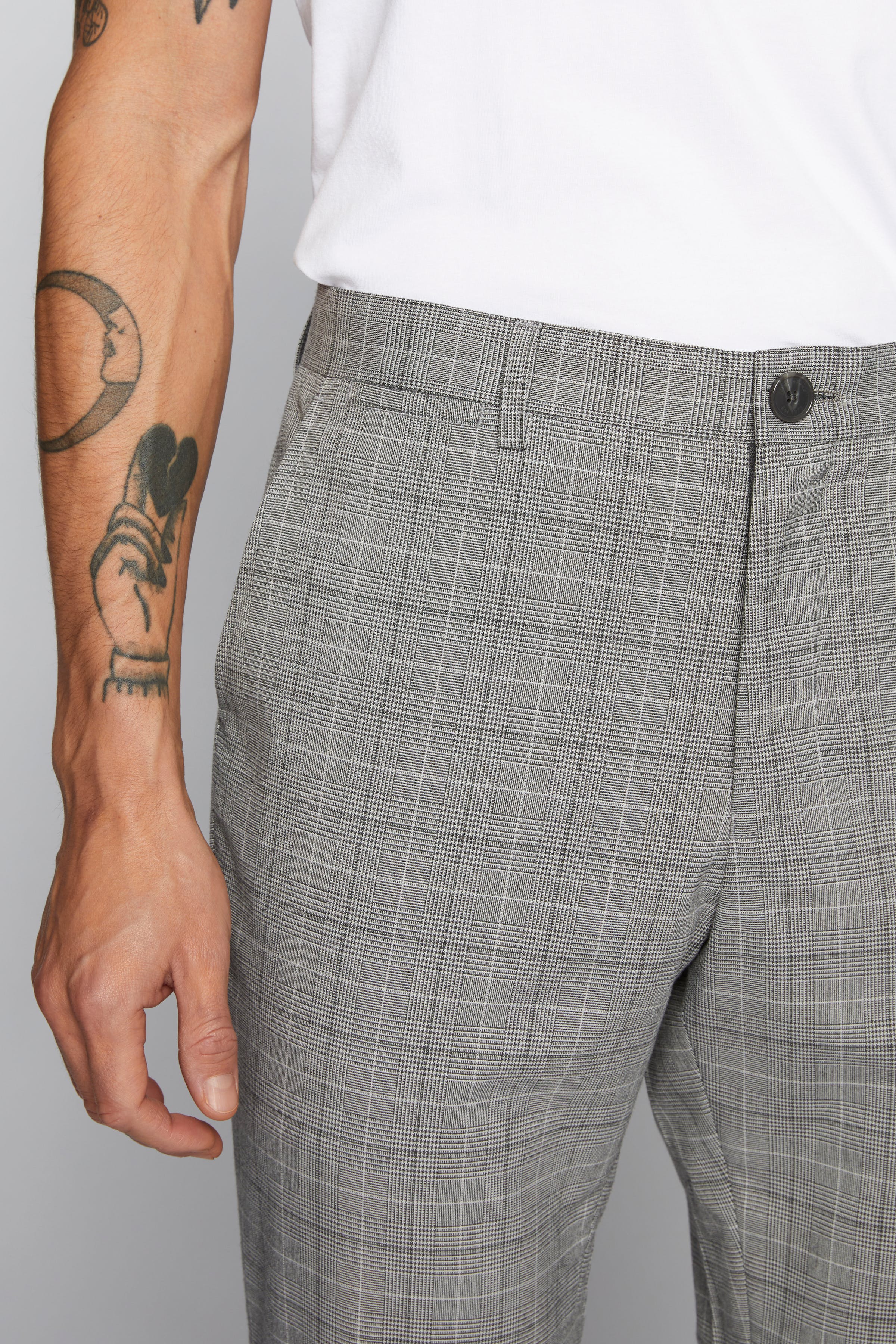 MAliam Hose LOOKBOOK DETAIL 30206688-163915