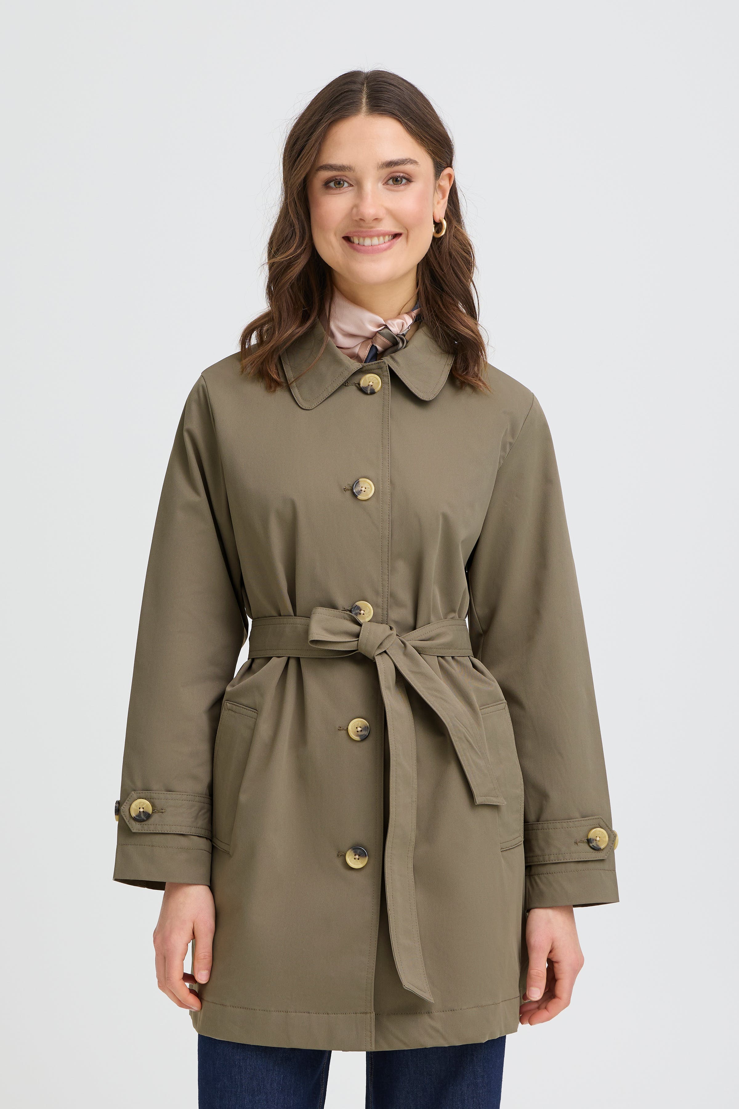 FRTRINA Ytterplagg LOOKBOOK FRONT 20615658-180516