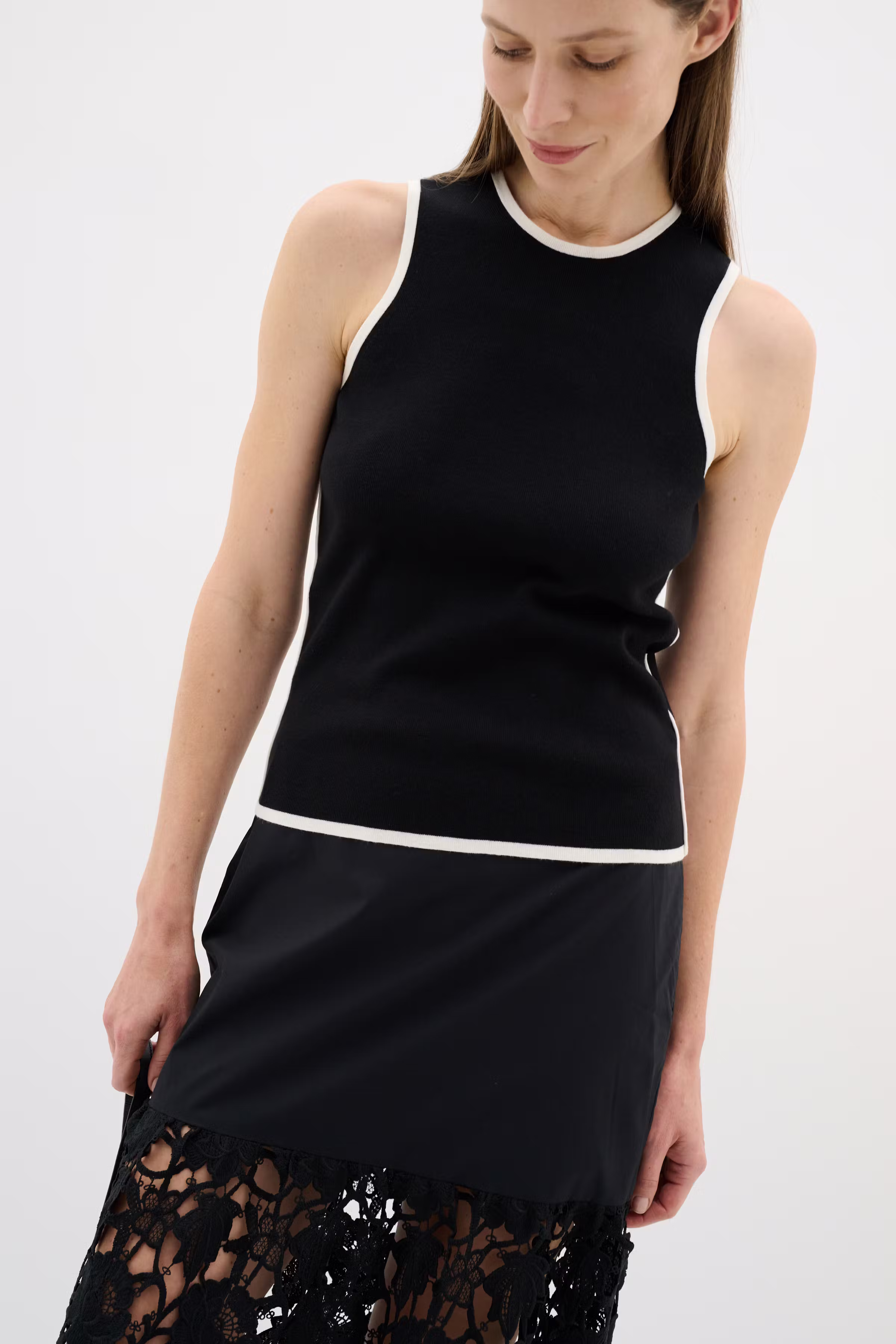 SaccoIW Top LOOKBOOK FRONT 30110578-194008