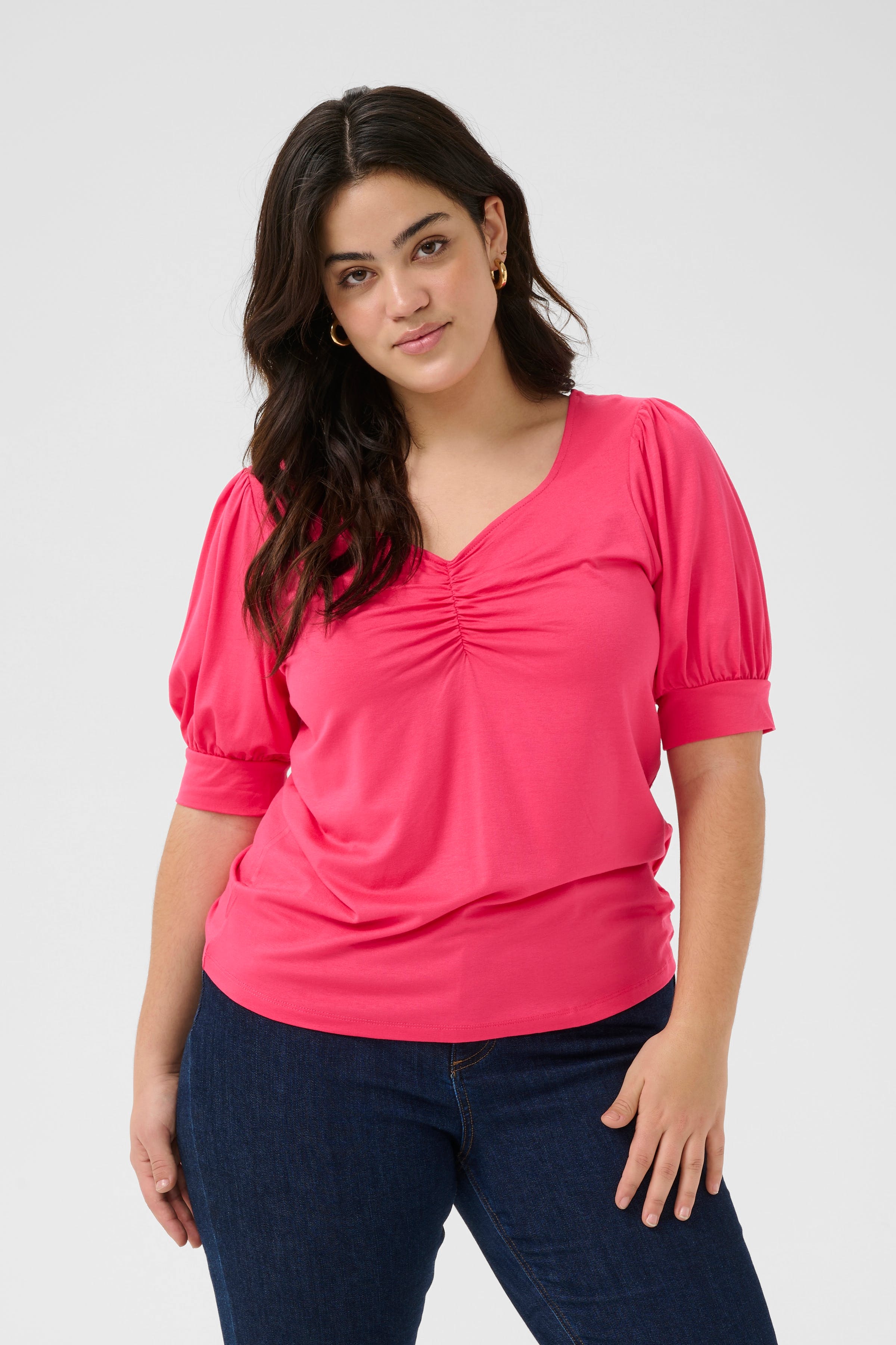 KCsissy T-Shirt LOOKBOOK FRONT 10581401-181754