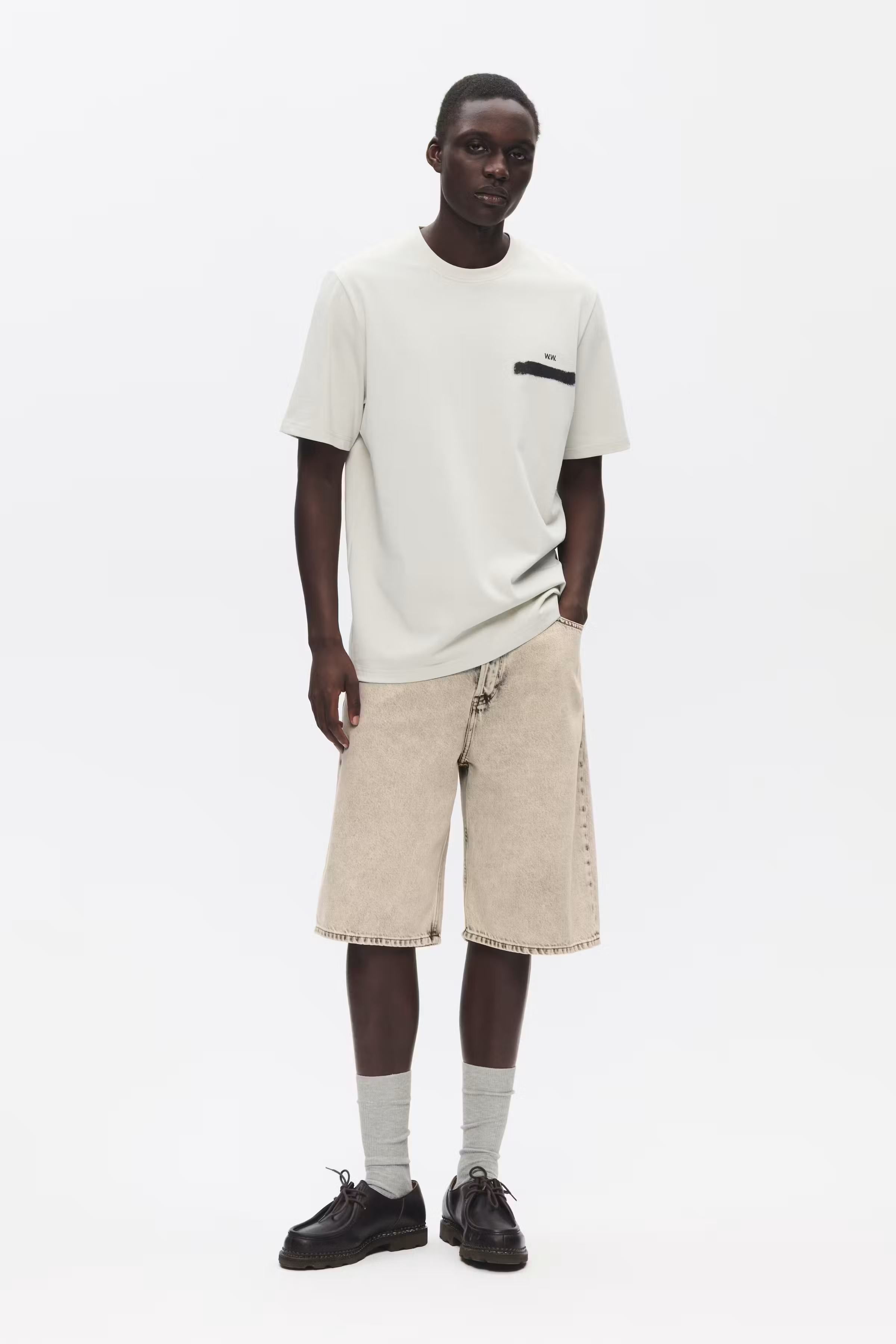 WWType 16 Jorts LOOKBOOK FRONT 30252023-304679