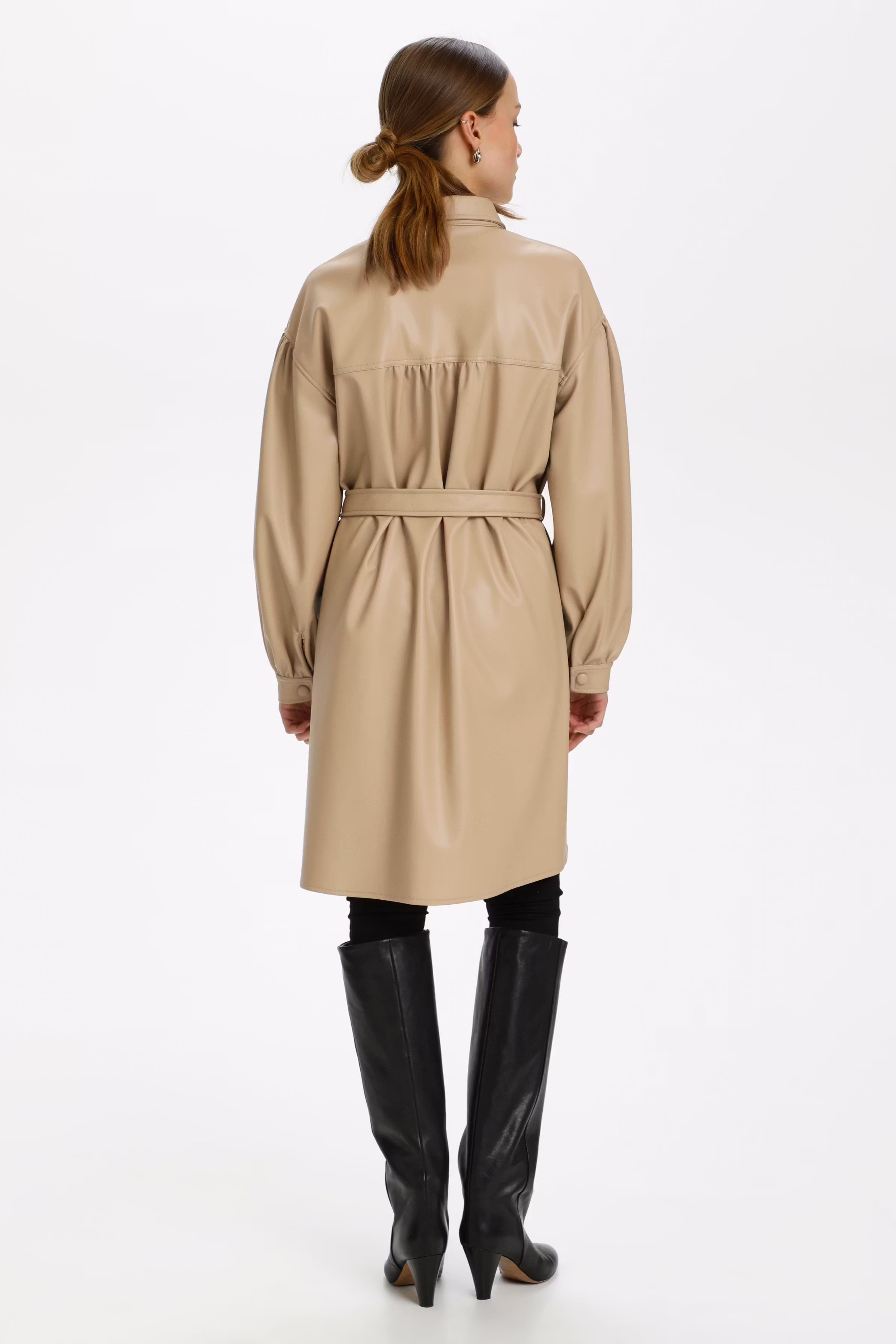 SLFrostine Tunic

 LOOKBOOK BACK 30405702-161010