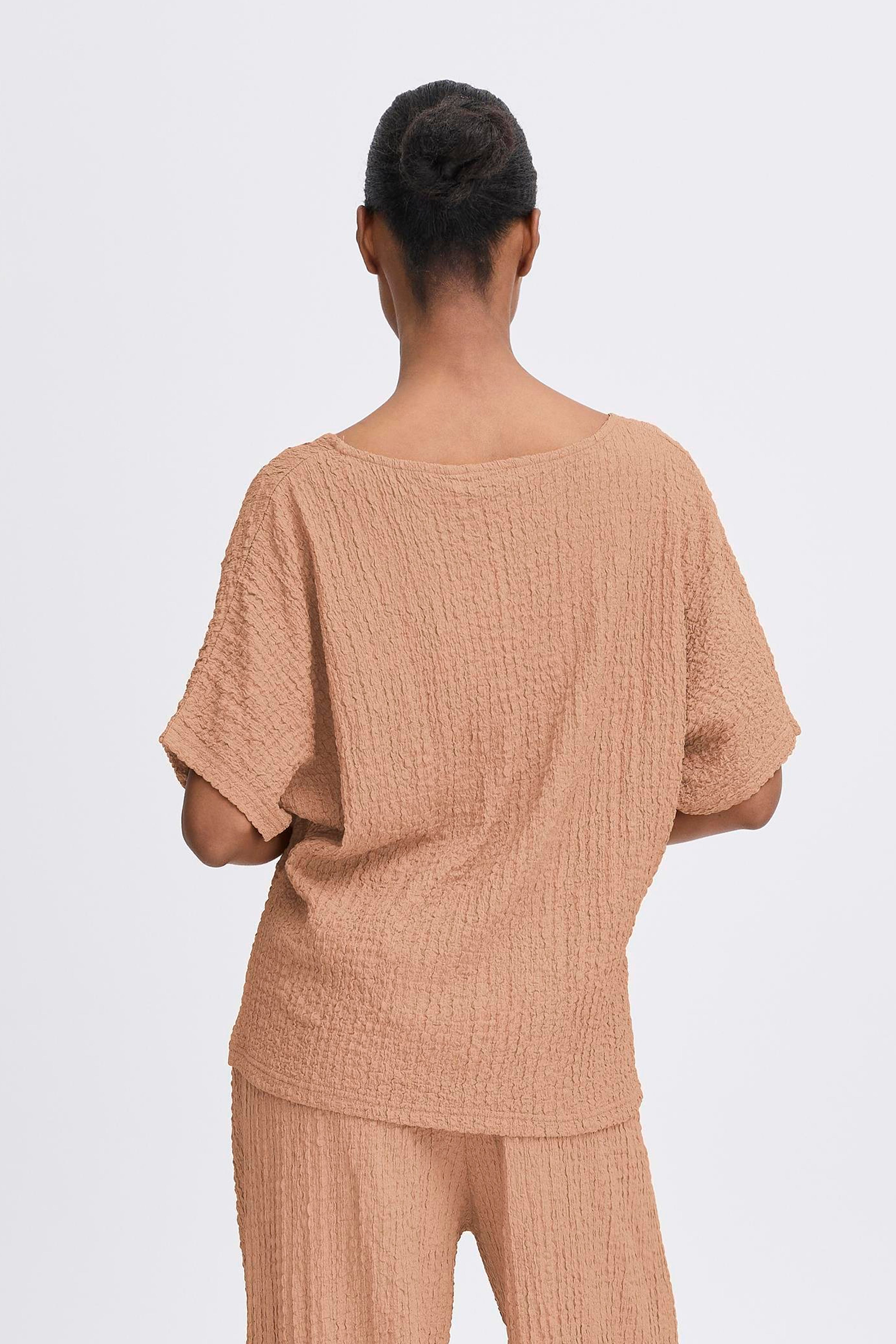 BYUMMI T-shirt LOOKBOOK BACK 20816885-171227