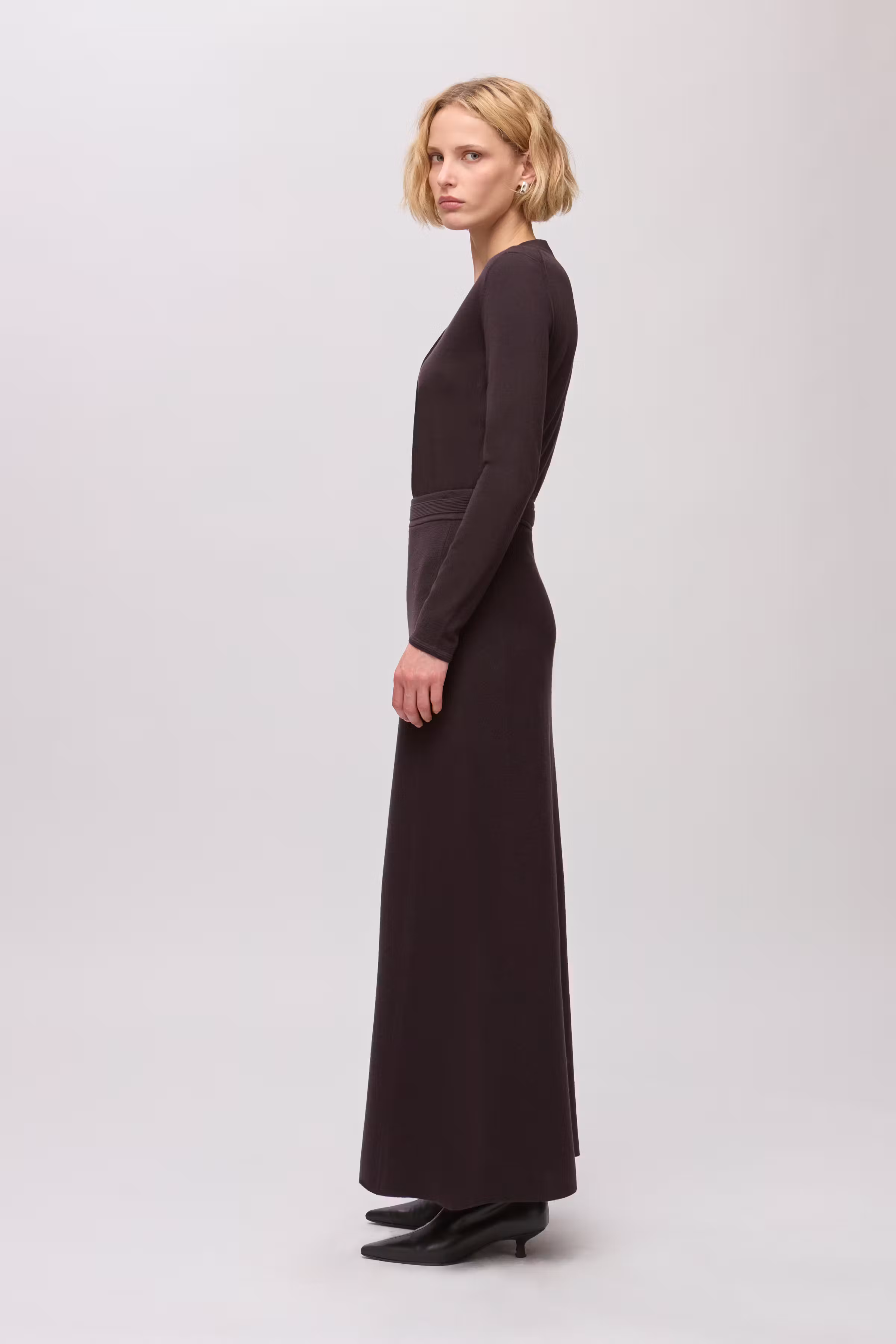 IOFinna Body LOOKBOOK FRONT 30600121-BR291