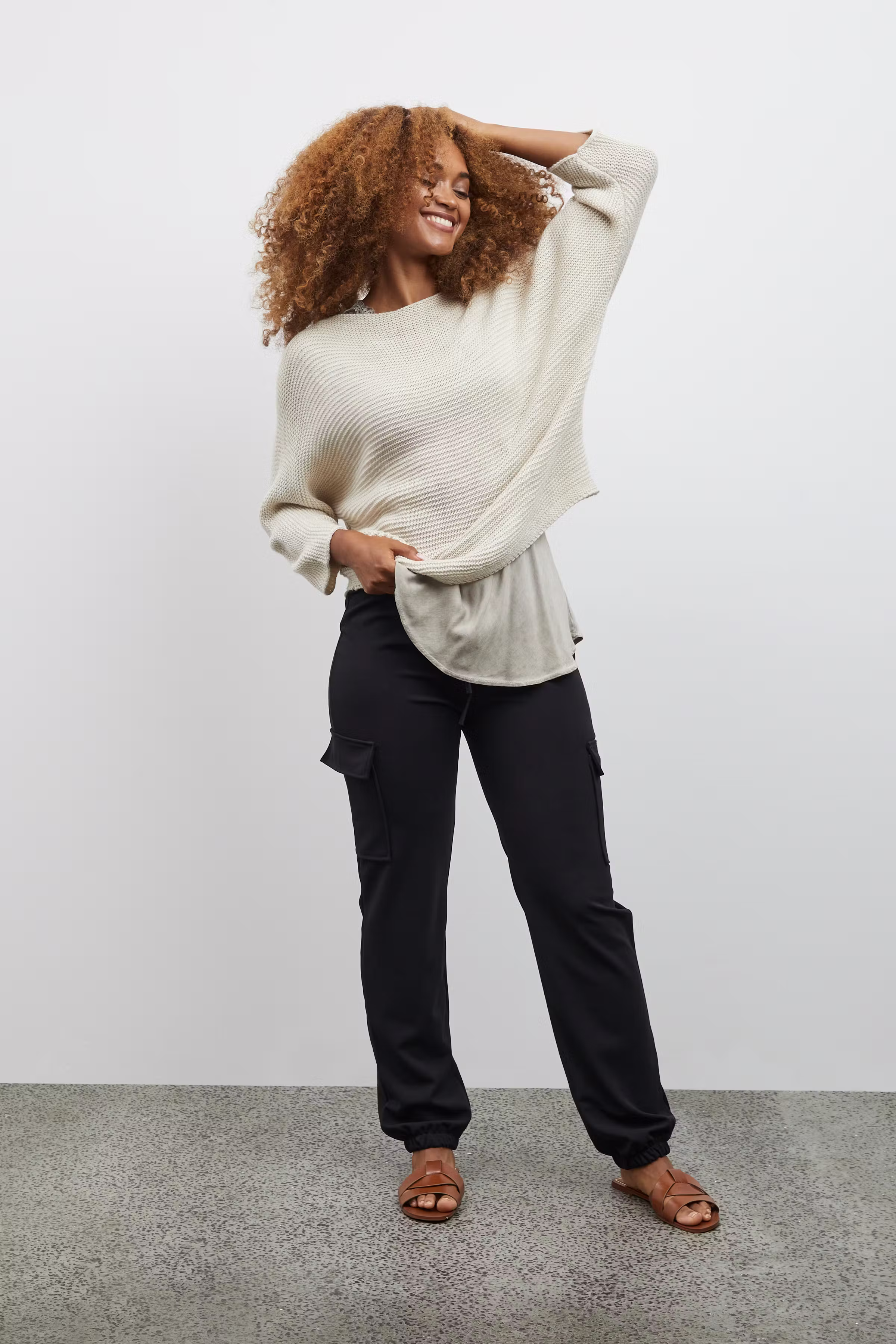 SBSANDY Pullover LOOKBOOK FRONT 22100261-130907