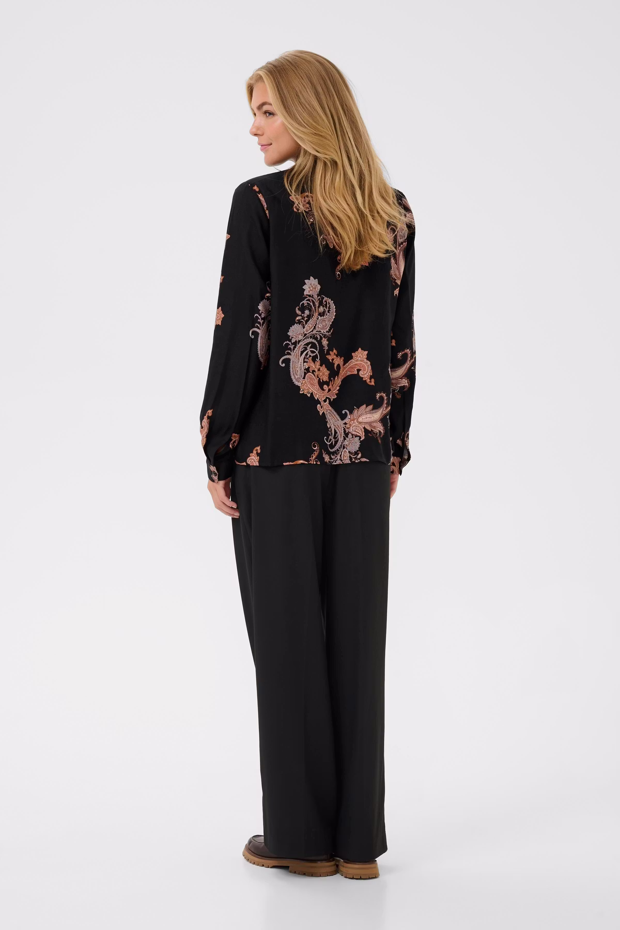 BPcatlin Bluse LOOKBOOK BACK 40200079-106771