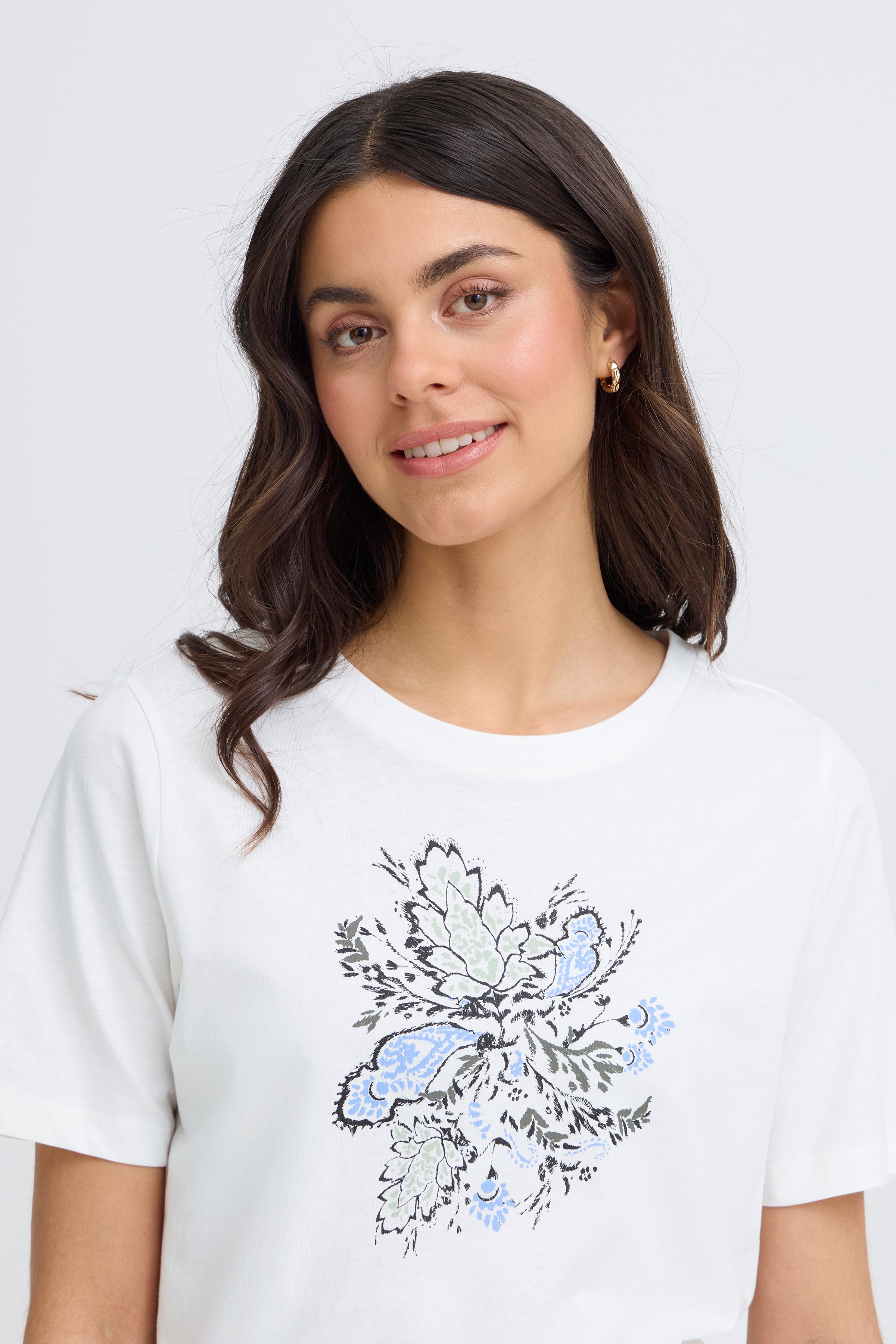 FRFELICIA T-shirt LOOKBOOK DETAIL 20617656-900006200