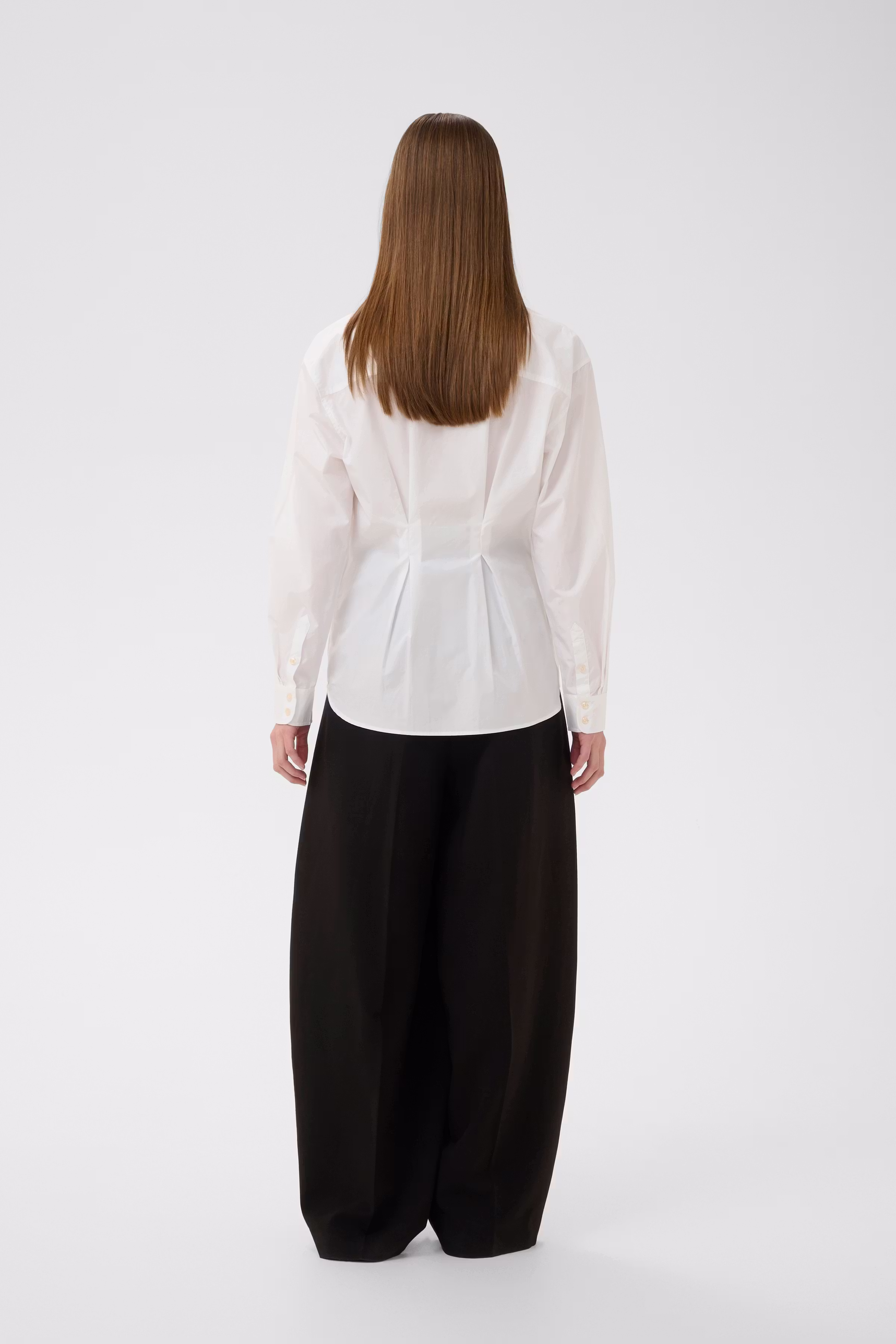 LELOIW Pleated Skjorte LOOKBOOK BACK 30112453-300001