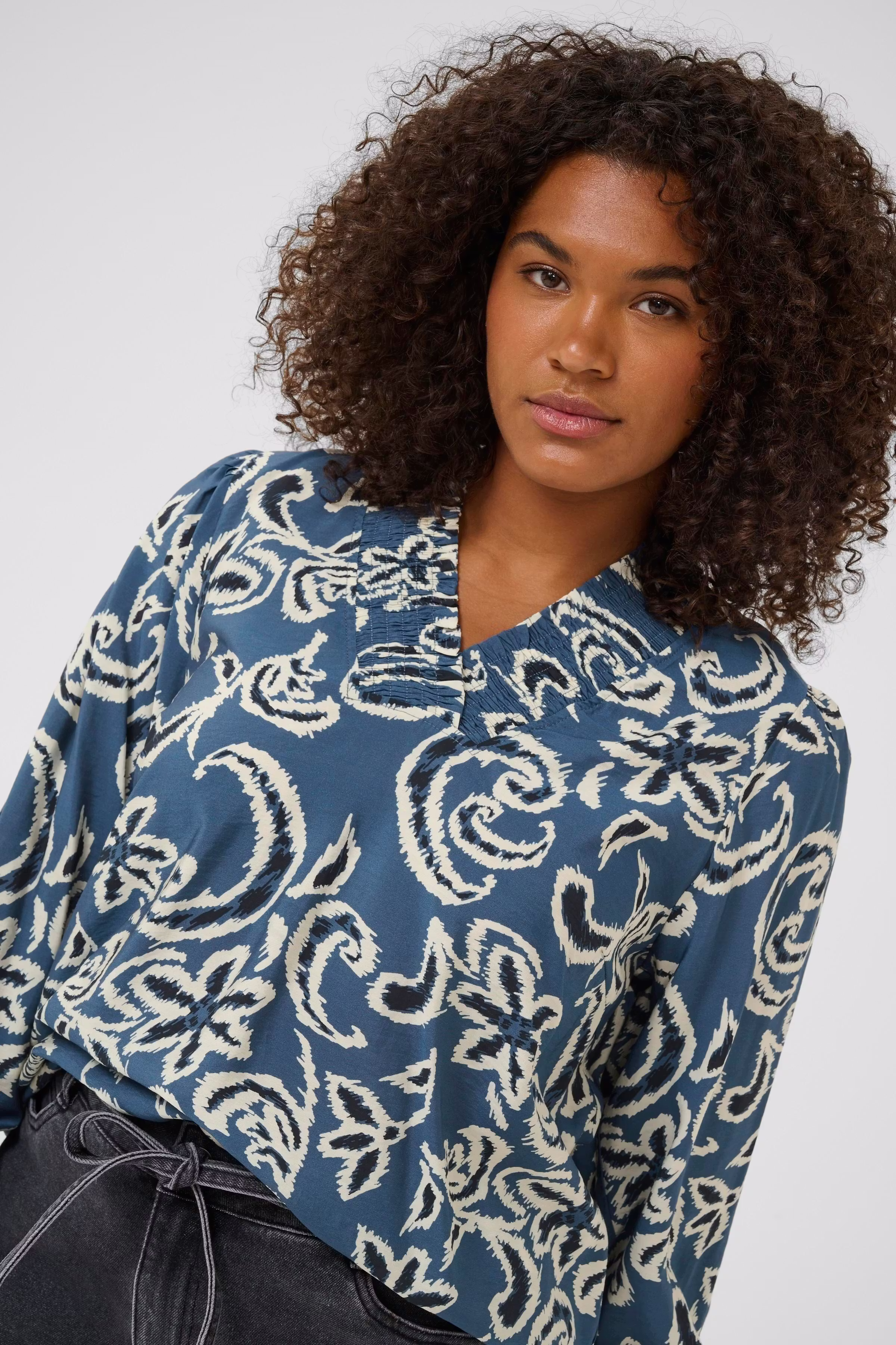 KCmahlia Blouse LOOKBOOK DETAIL 10583628-108221