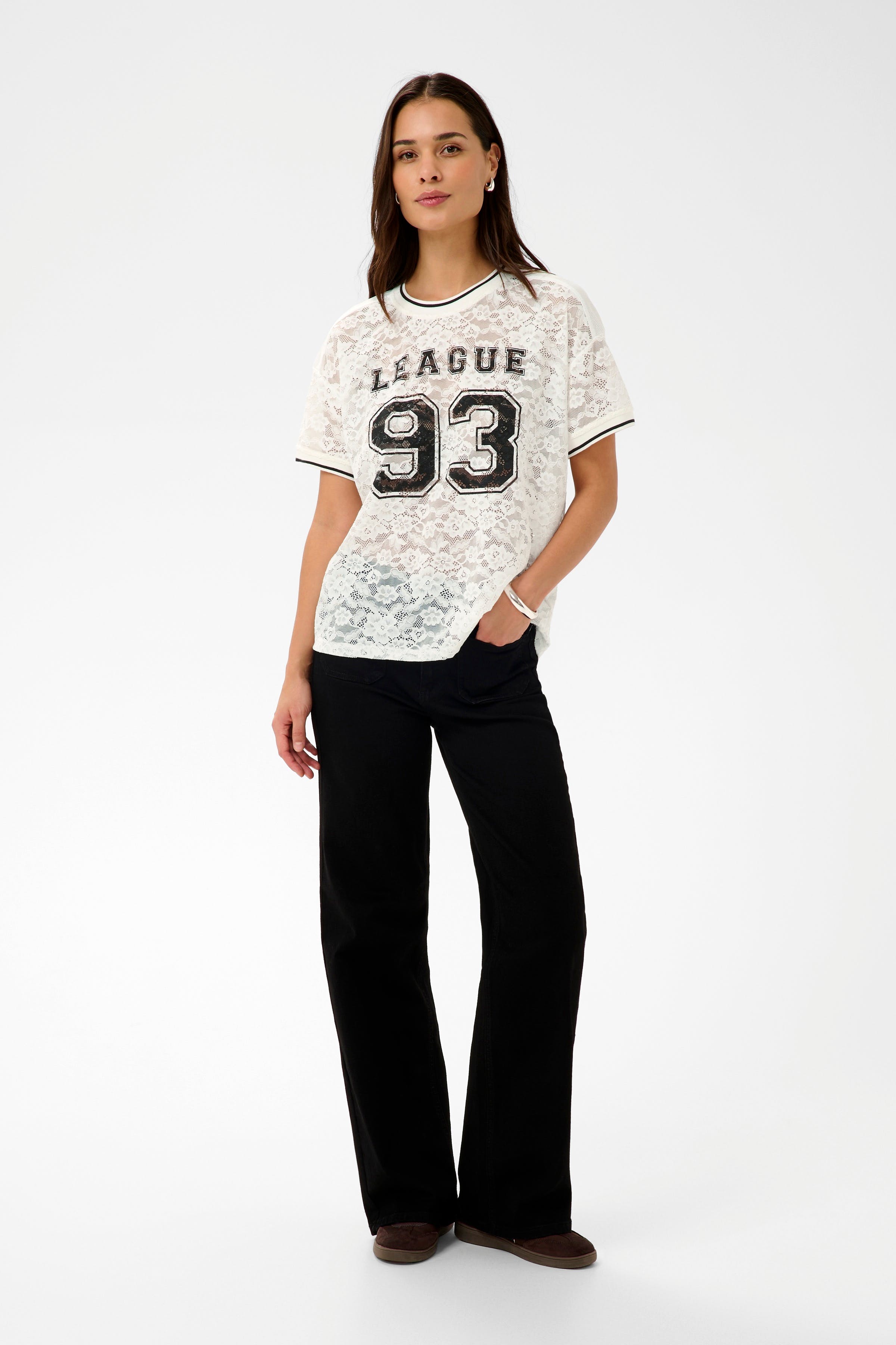 KAbelle LOOKBOOK FRONT 10511385-110602