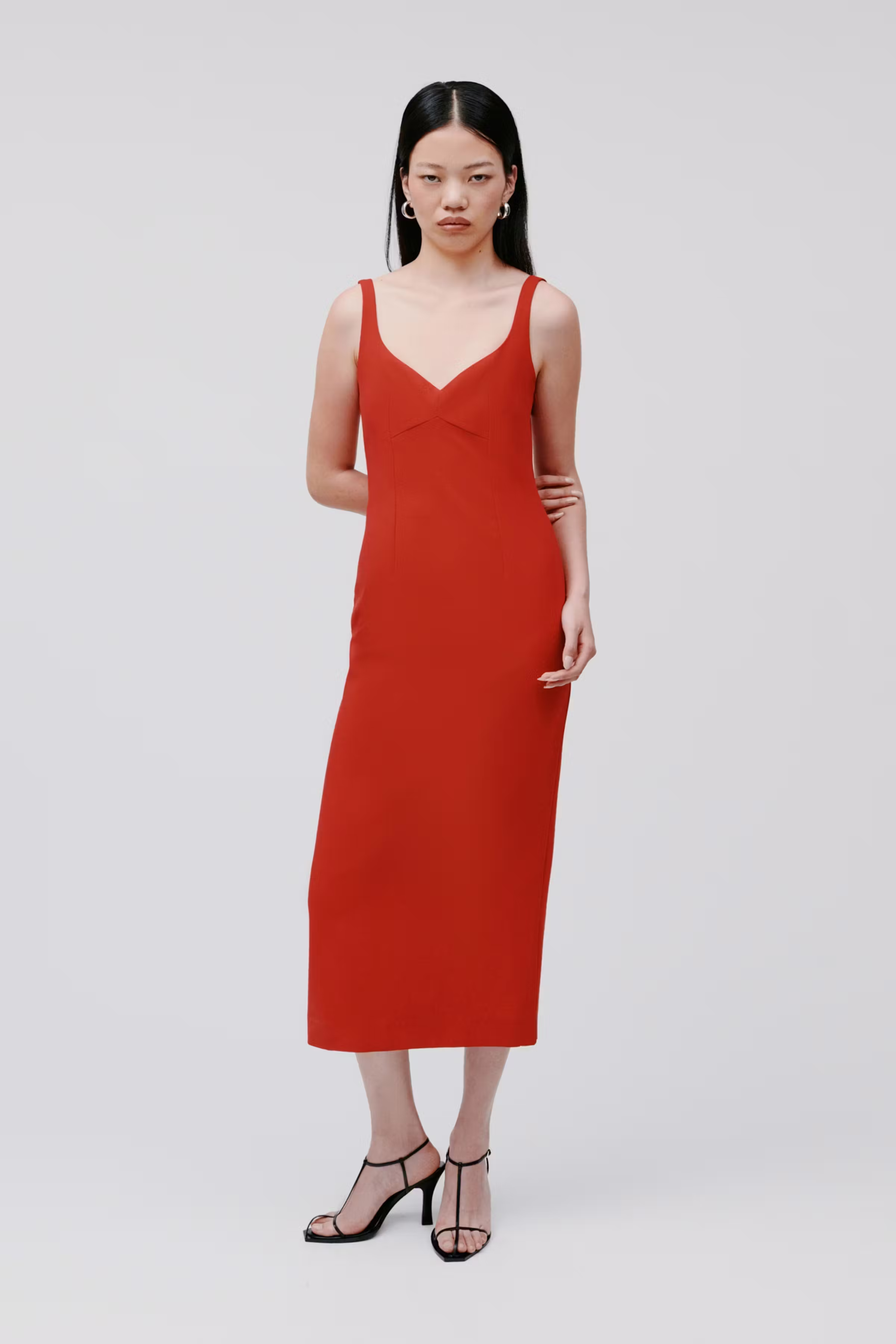 NEPHELIA Dress LOOKBOOK FRONT 30600661-RE370