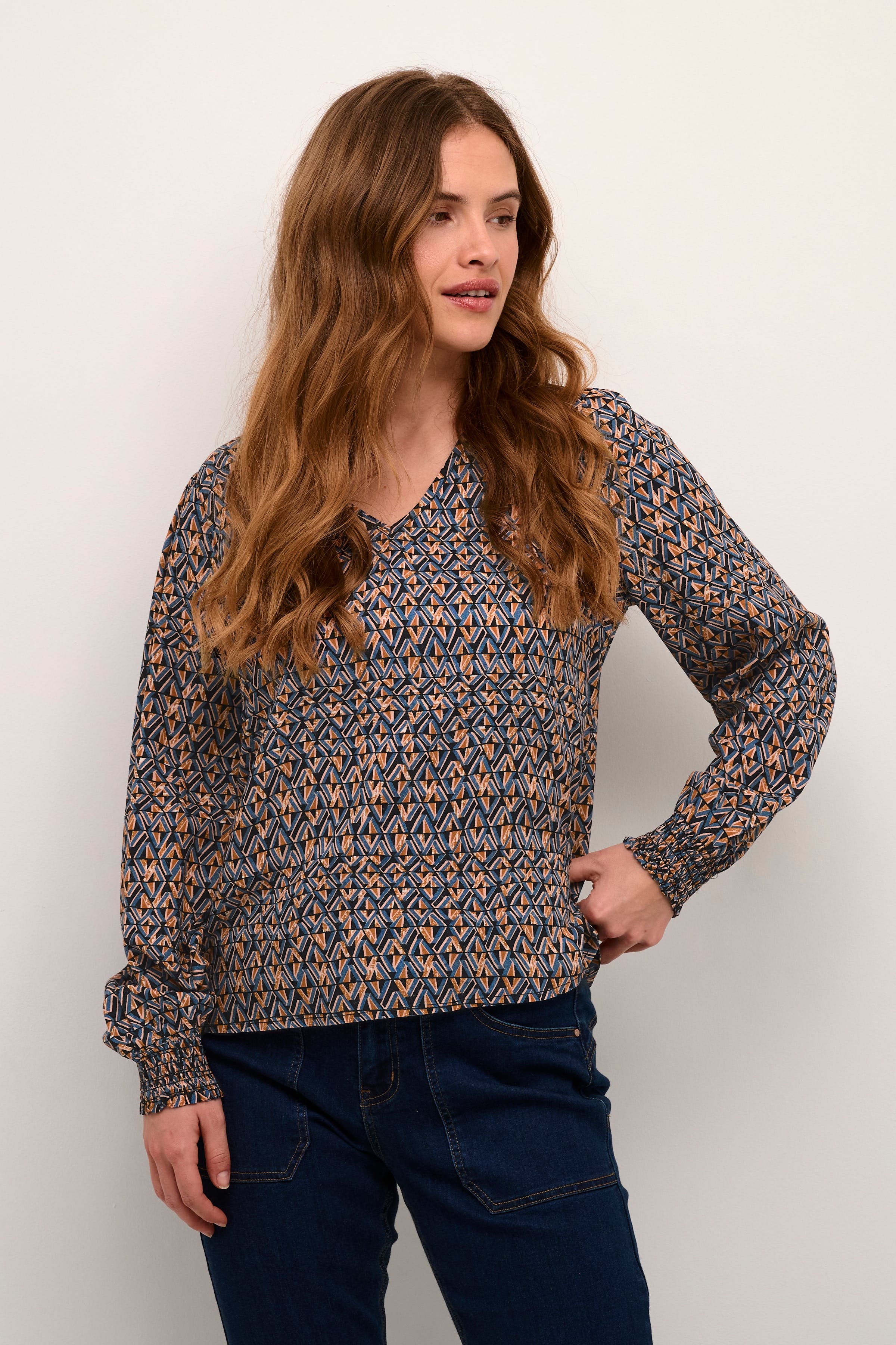 CRTiah Bluse LOOKBOOK FRONT 10611931-104952