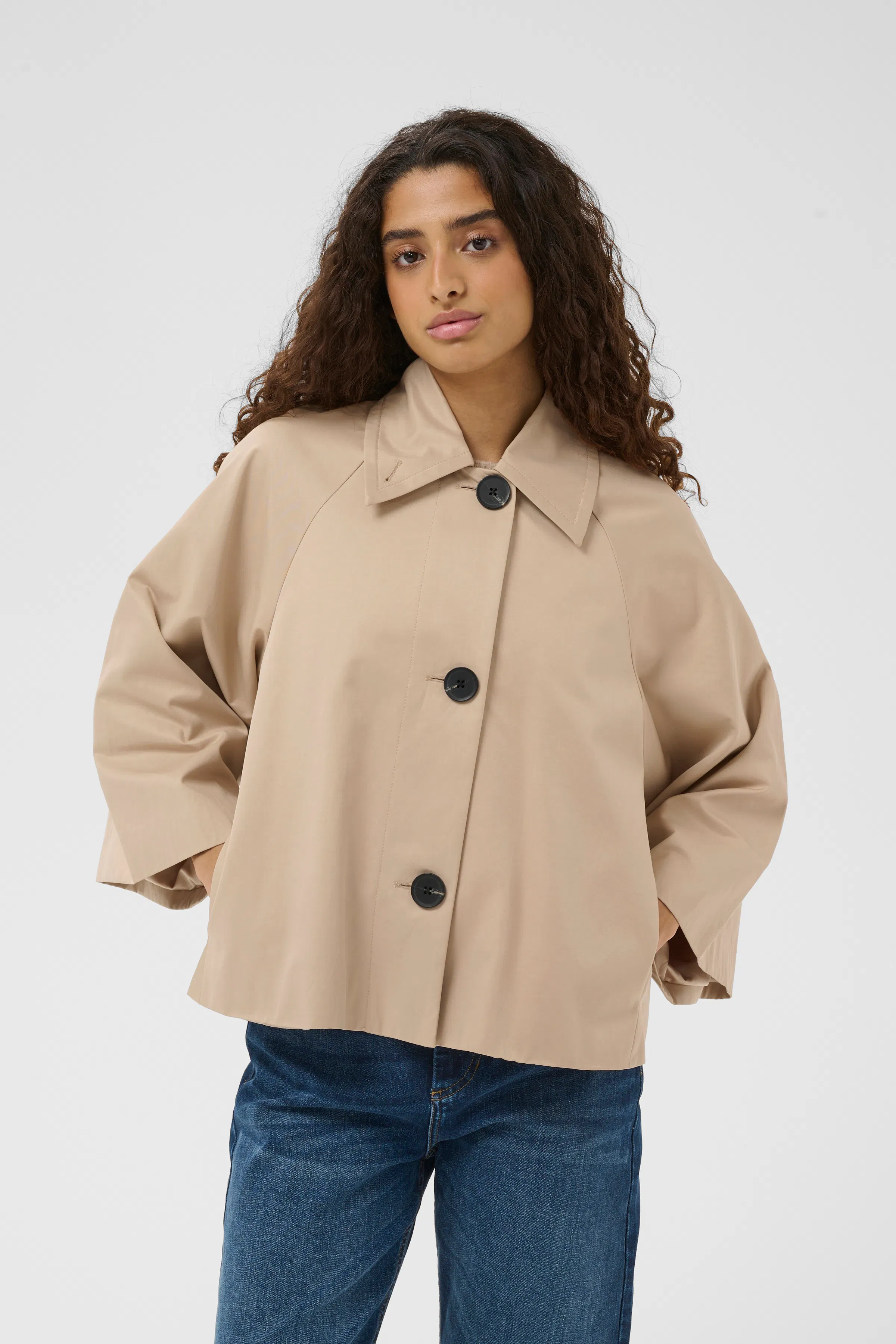HINONAIW Mantel LOOKBOOK FRONT 30112234-151308