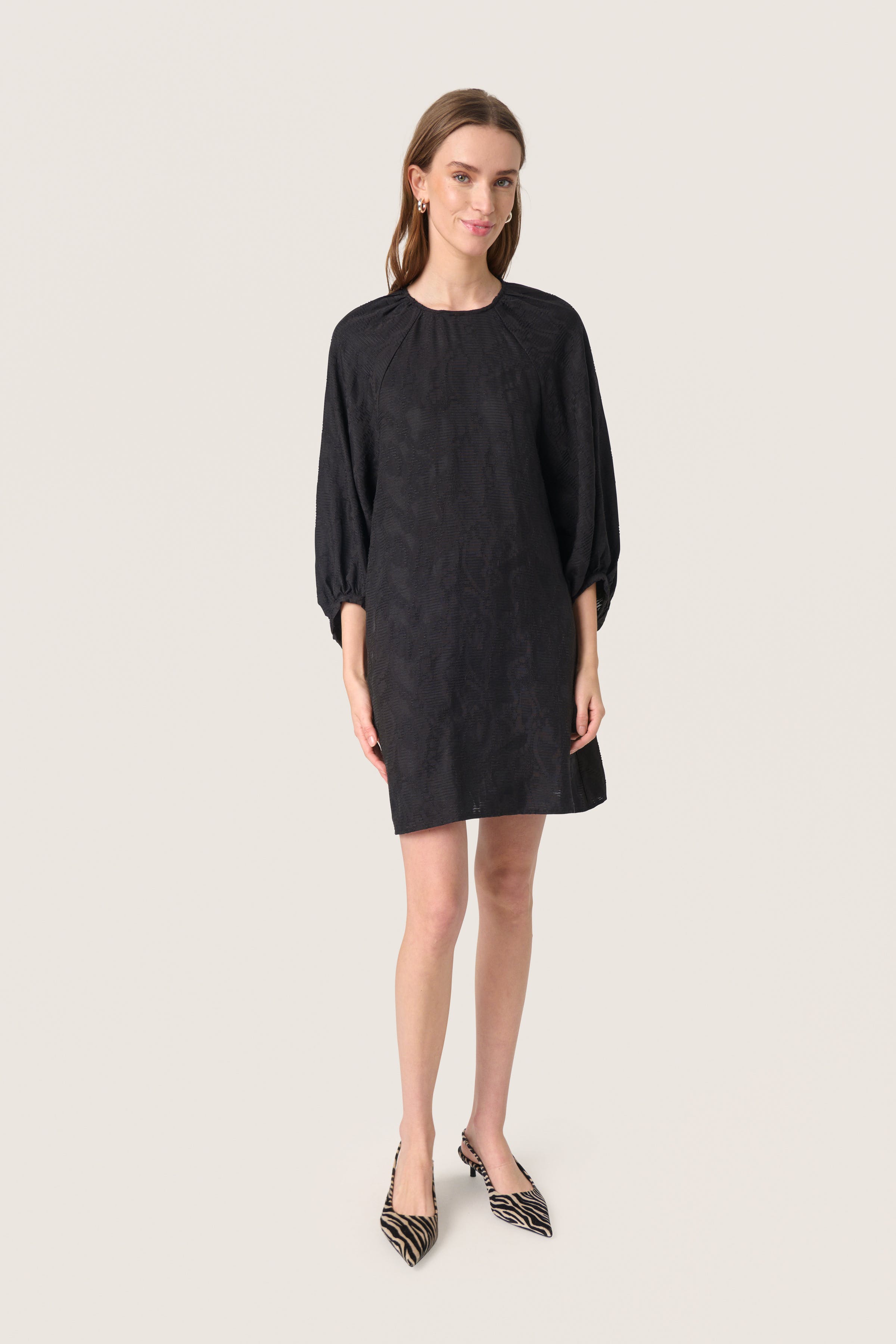 SLAmelina Dress LOOKBOOK FRONT 30408426-194008