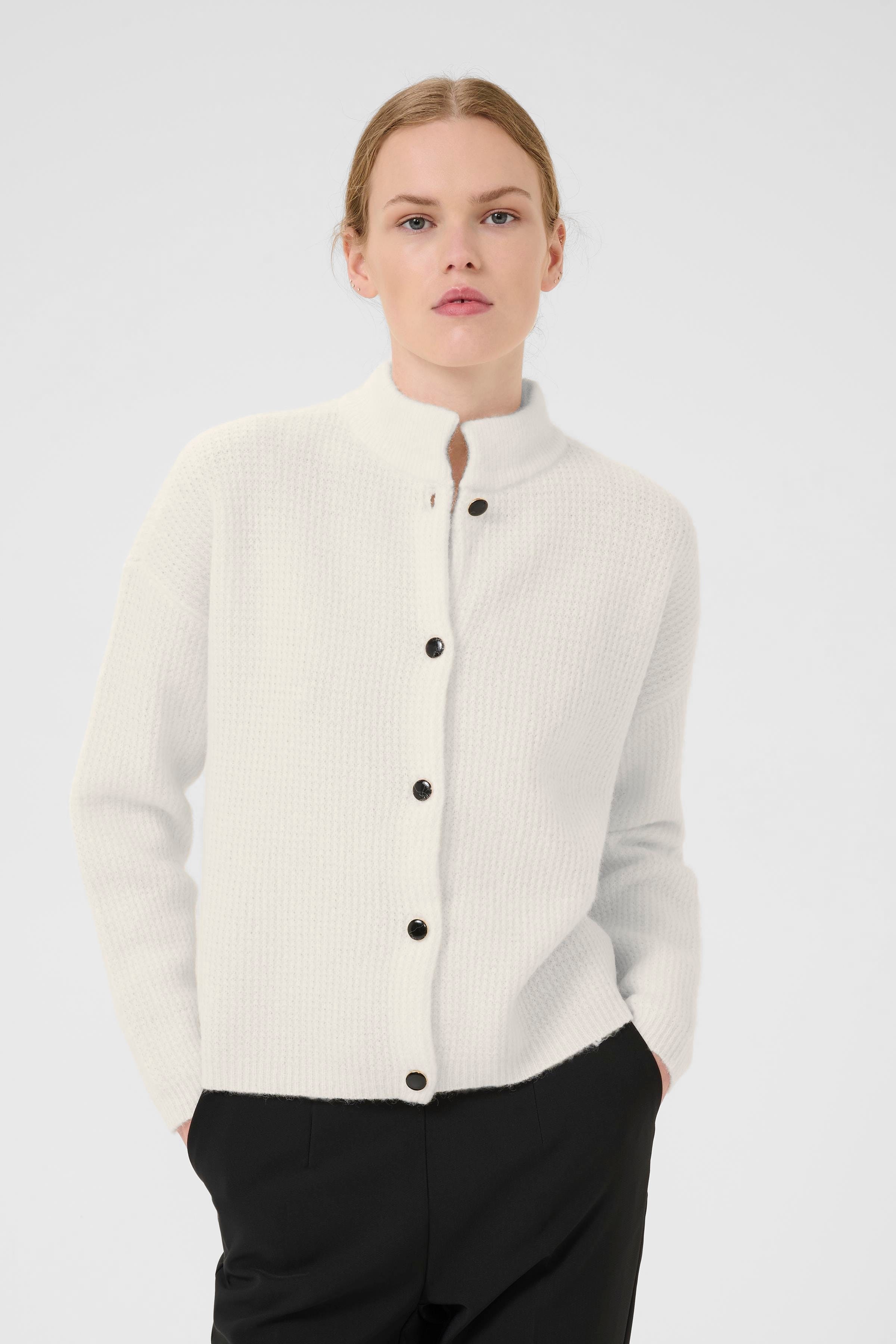 AlphaGZ Cardigan LOOKBOOK FRONT 10905931-102336