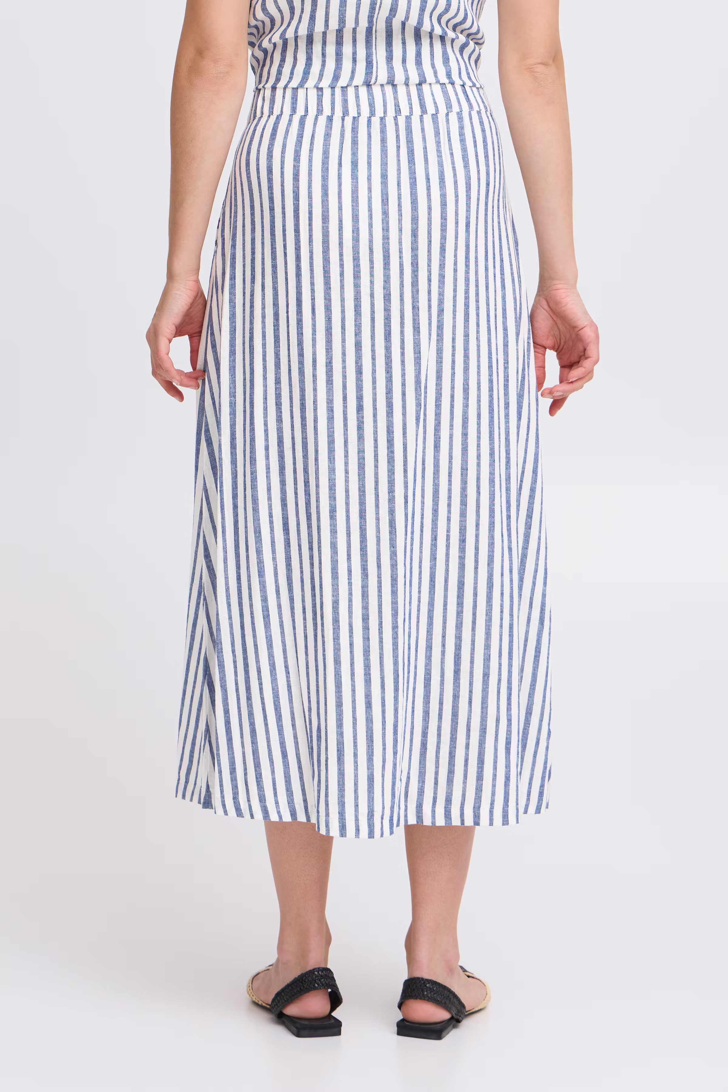 BYFALAKKA Skirt LOOKBOOK BACK 20816610-204548