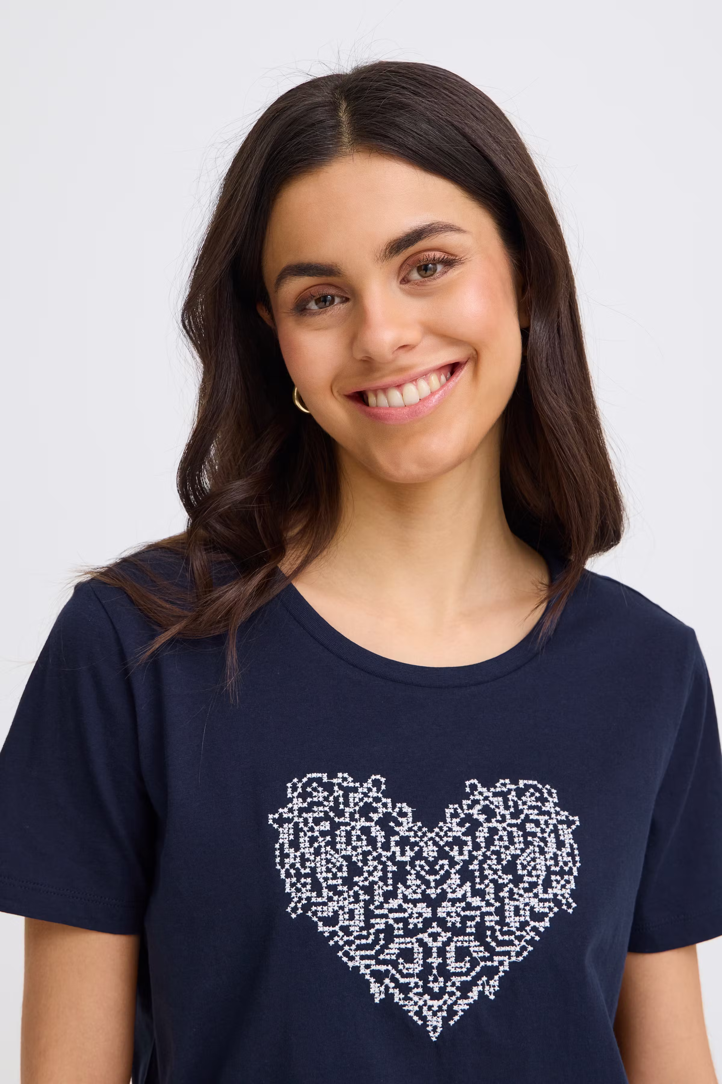 FRRIASA T-shirt LOOKBOOK DETAIL 20617603-900010620