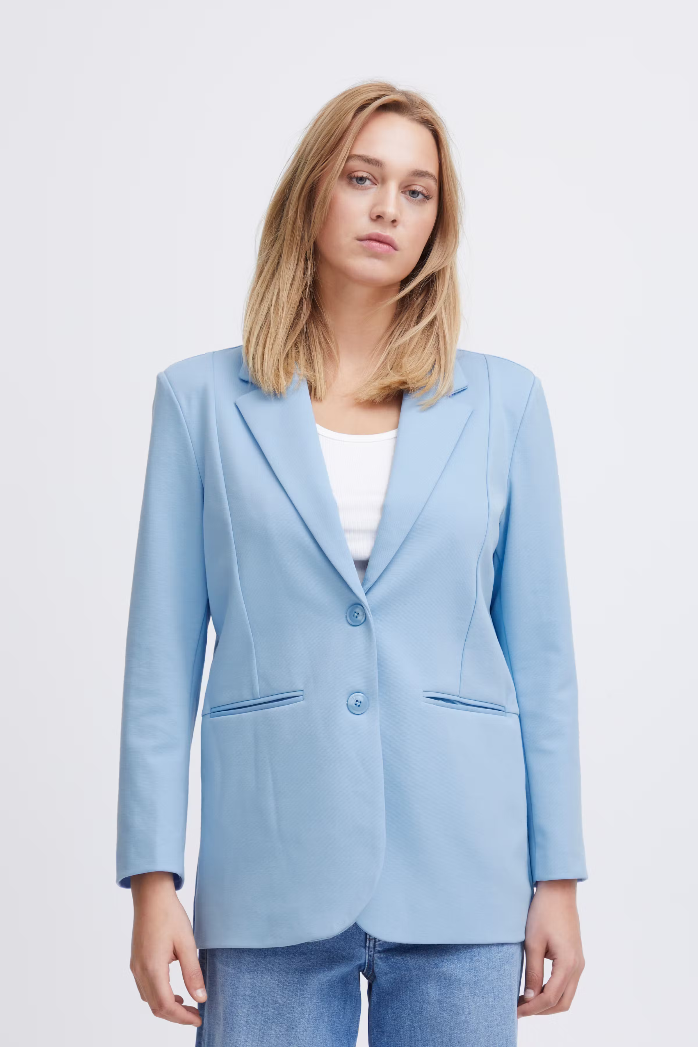 IHKATE OVERSIZE Blazer LOOKBOOK FRONT 20118123-164020