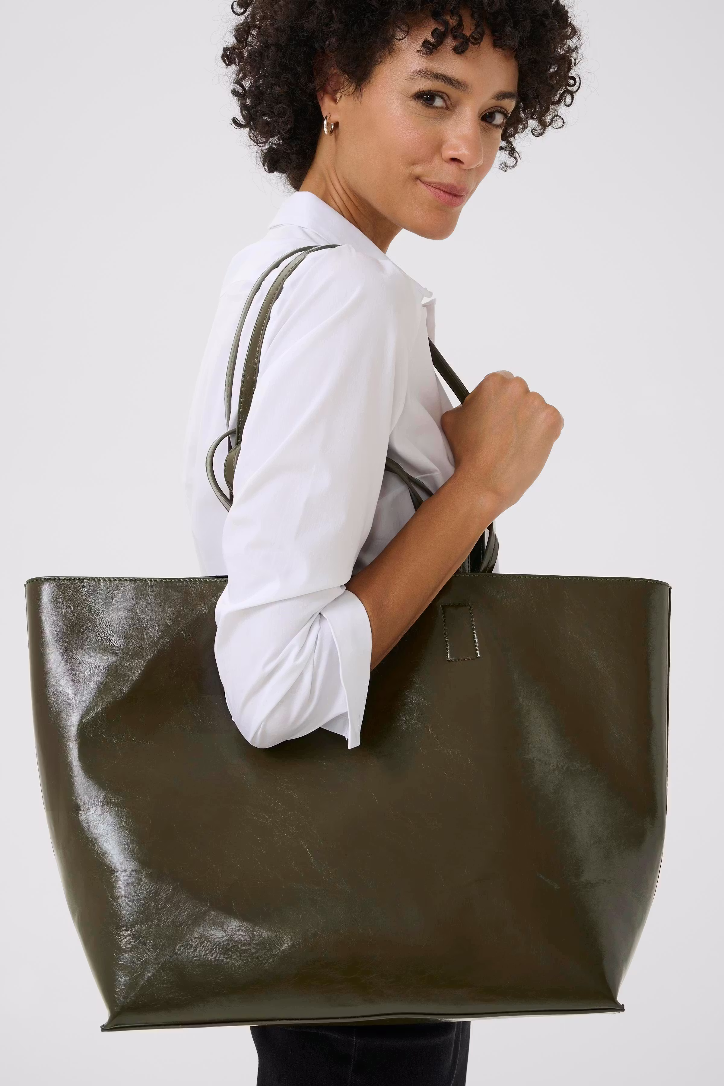 SchilaPW LOOKBOOK DETAIL 30310096-190822