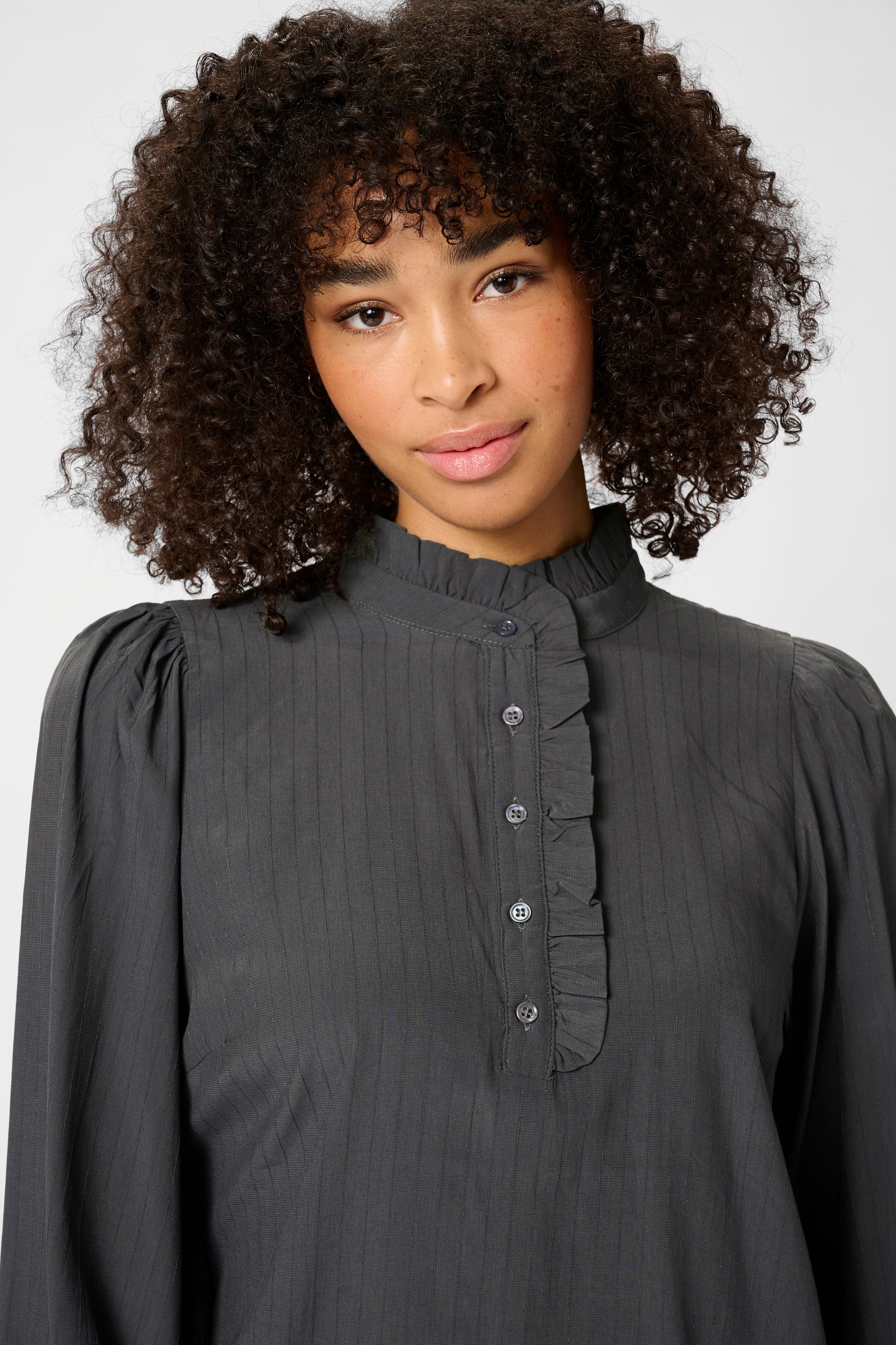 KAdorit Blus LOOKBOOK DETAIL 10509100-190205