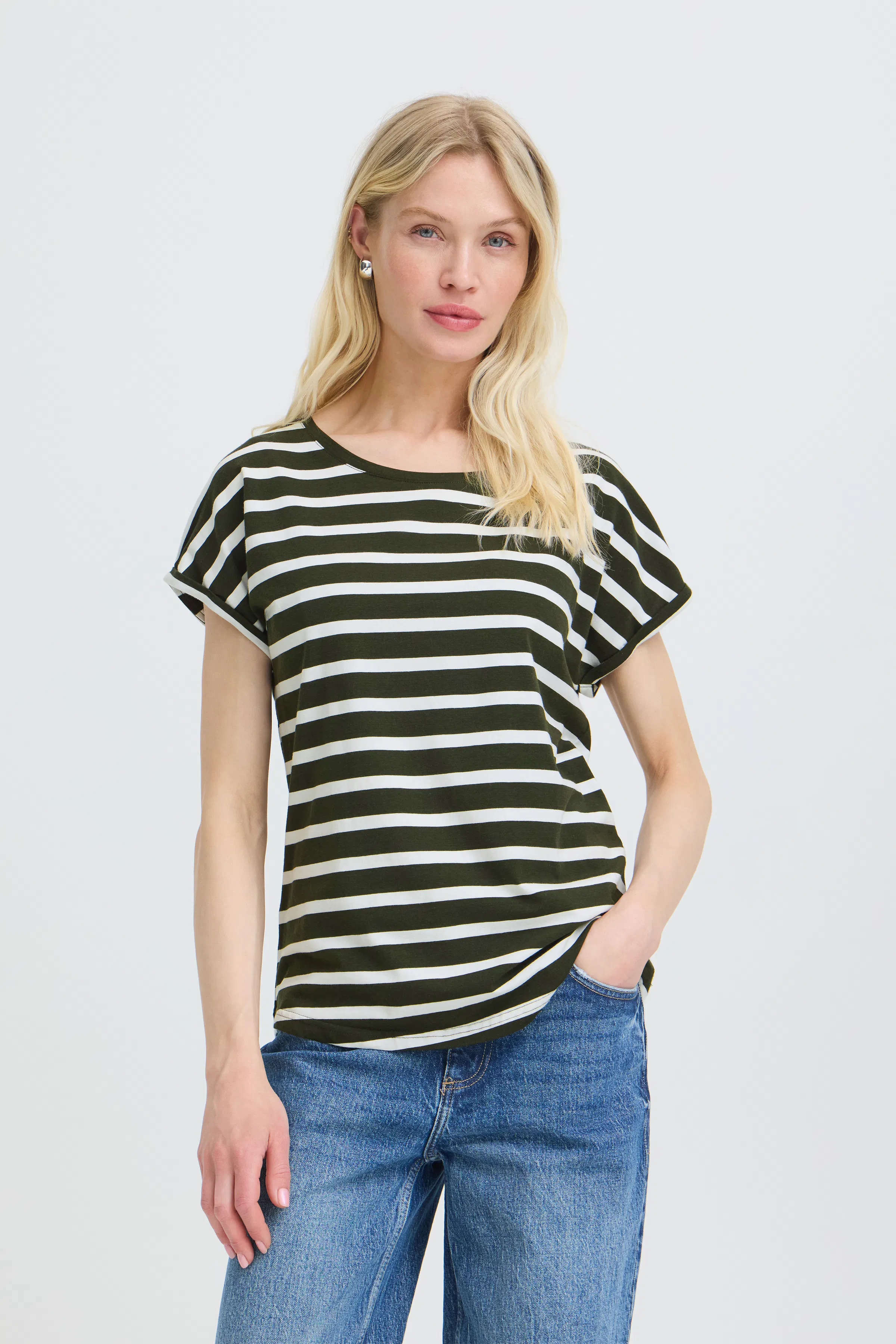 BYPAMILA T-shirt LOOKBOOK FRONT 20809561-900010934