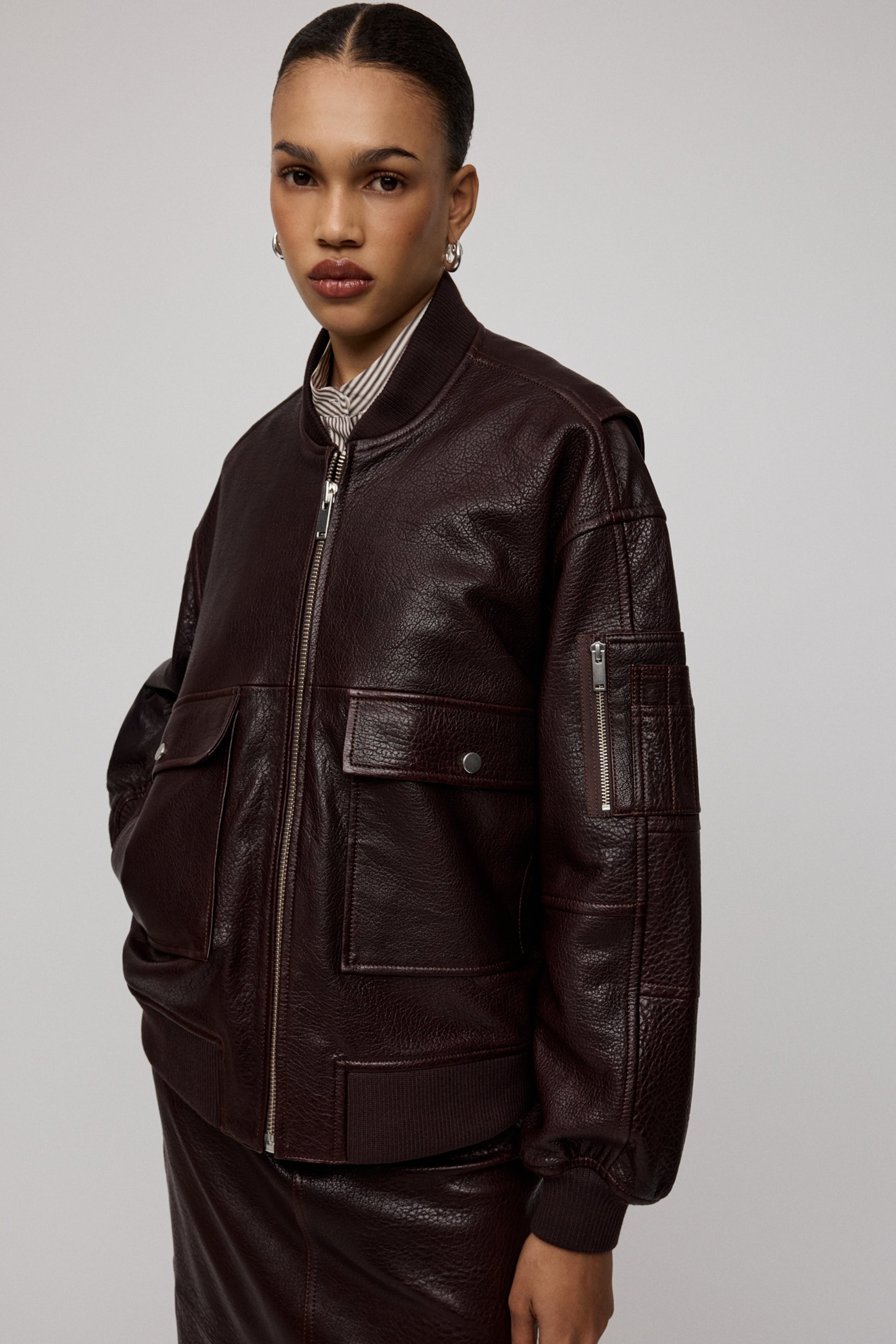 IOLARA Jacket LOOKBOOK FRONT 30600687-RE401